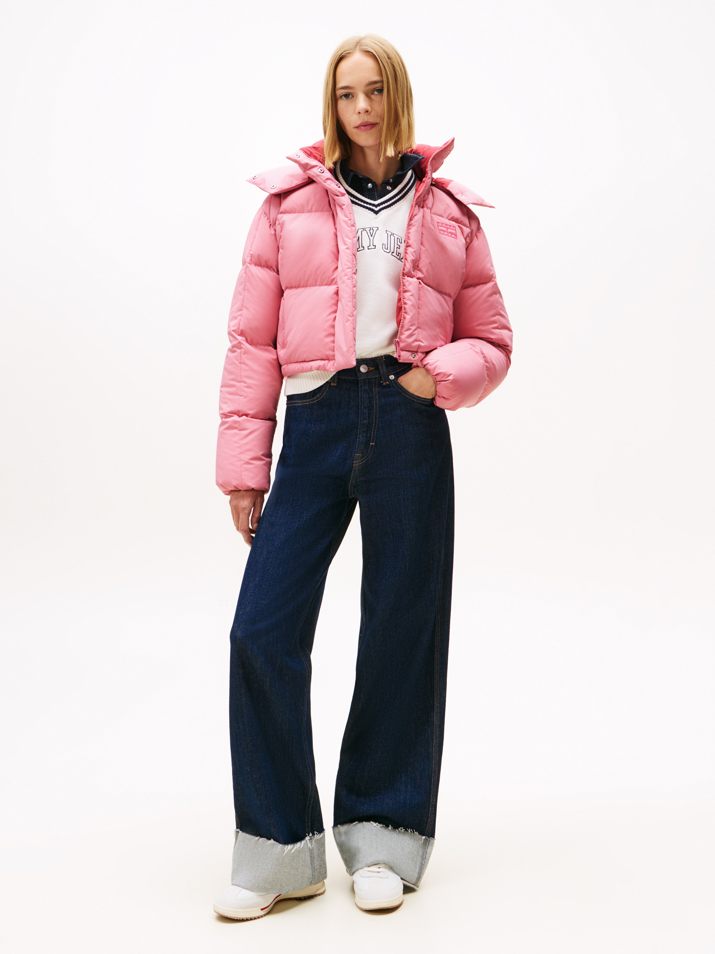 Down Cropped Alaska Puffer Jacket | Coats & Jackets | Tommy Jeans