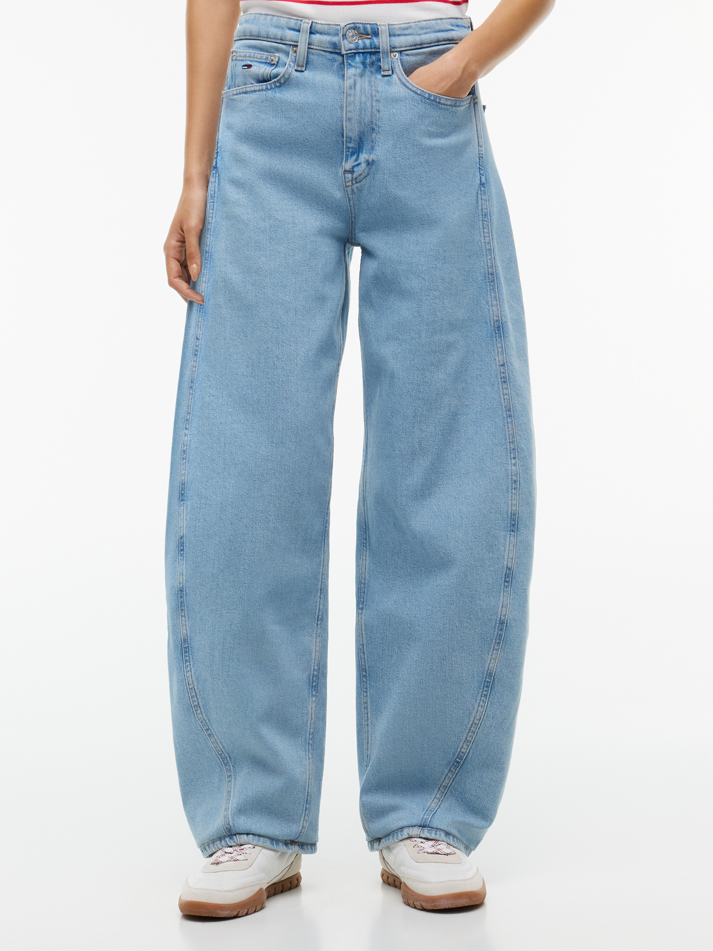 Twisted Seam Mid Rise Barrel Jeans