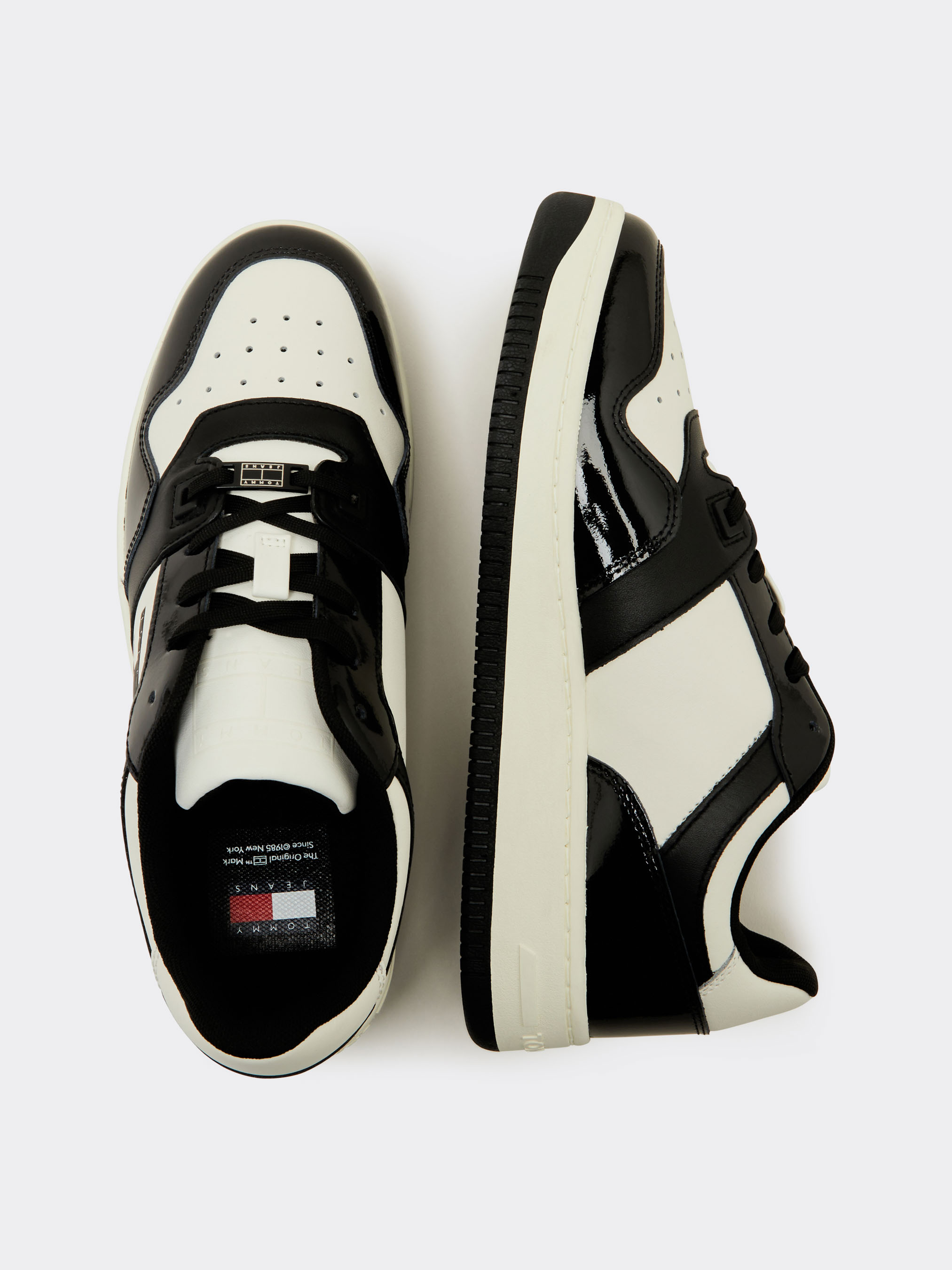 Puma women's basketball patent lace up sneakers hot sale
