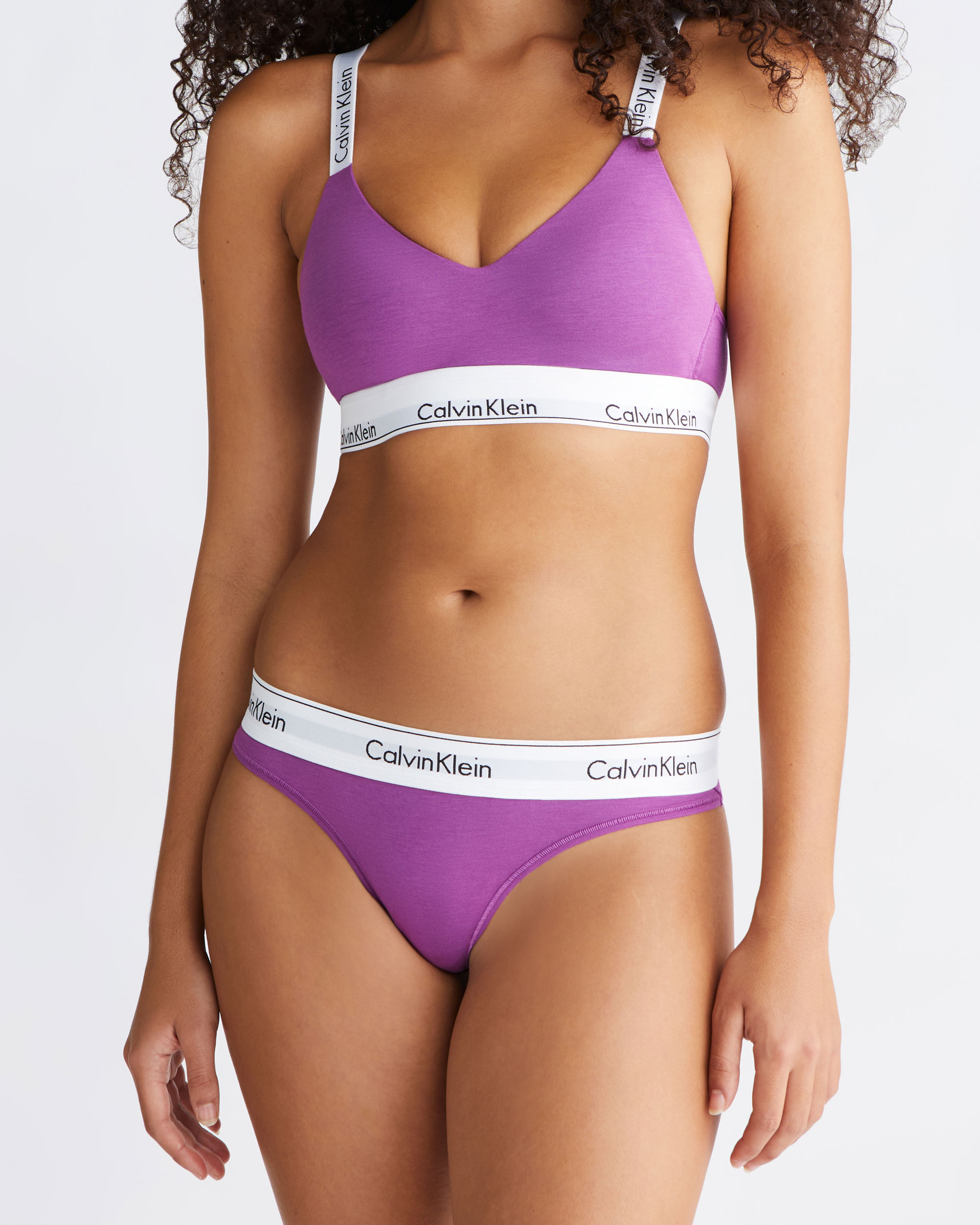 Modern Cotton Thong Calvin Klein