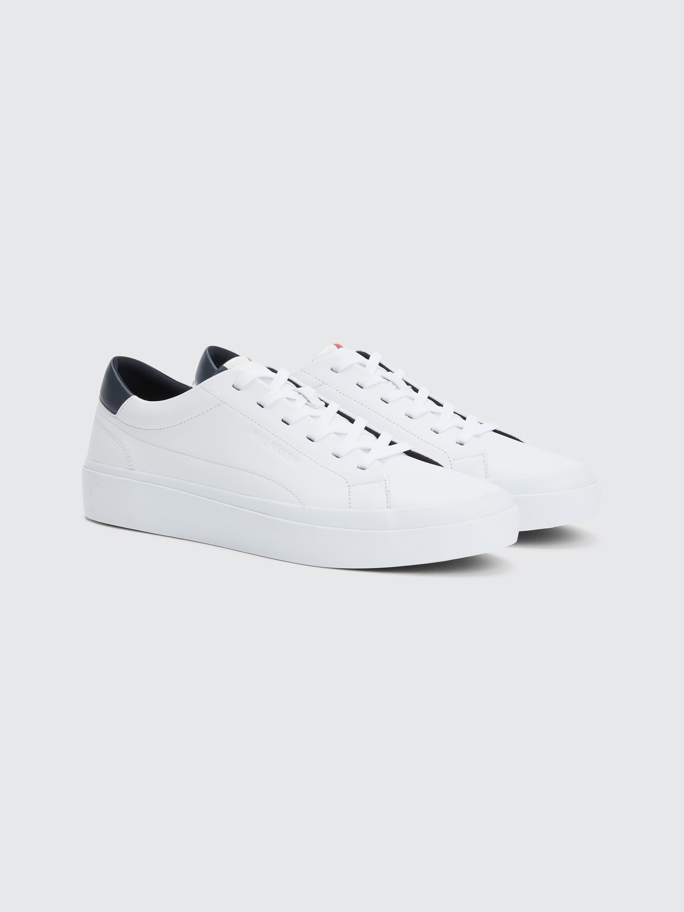 Tommy hilfiger shop leather trainers