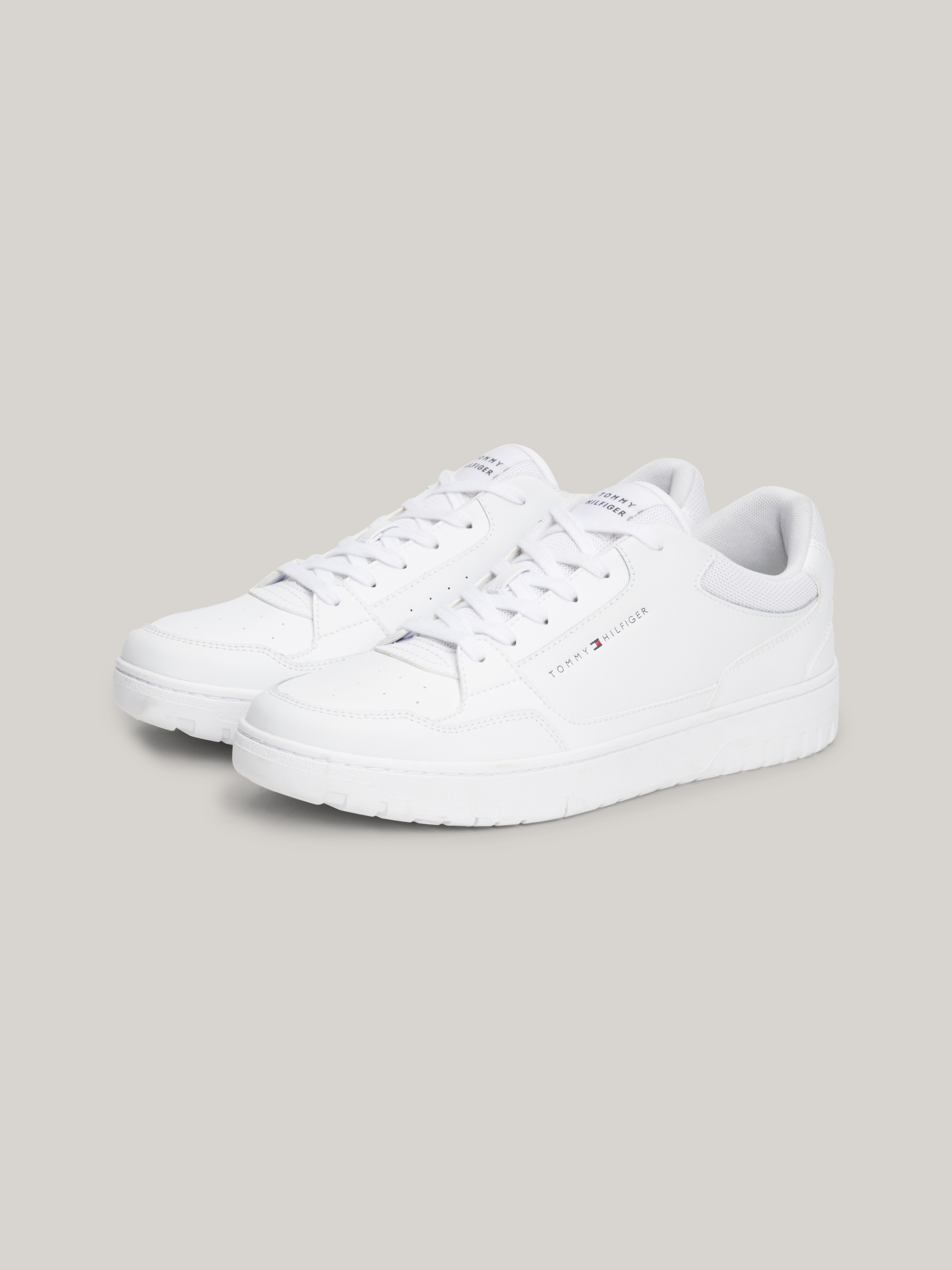 white leather basketball shoes