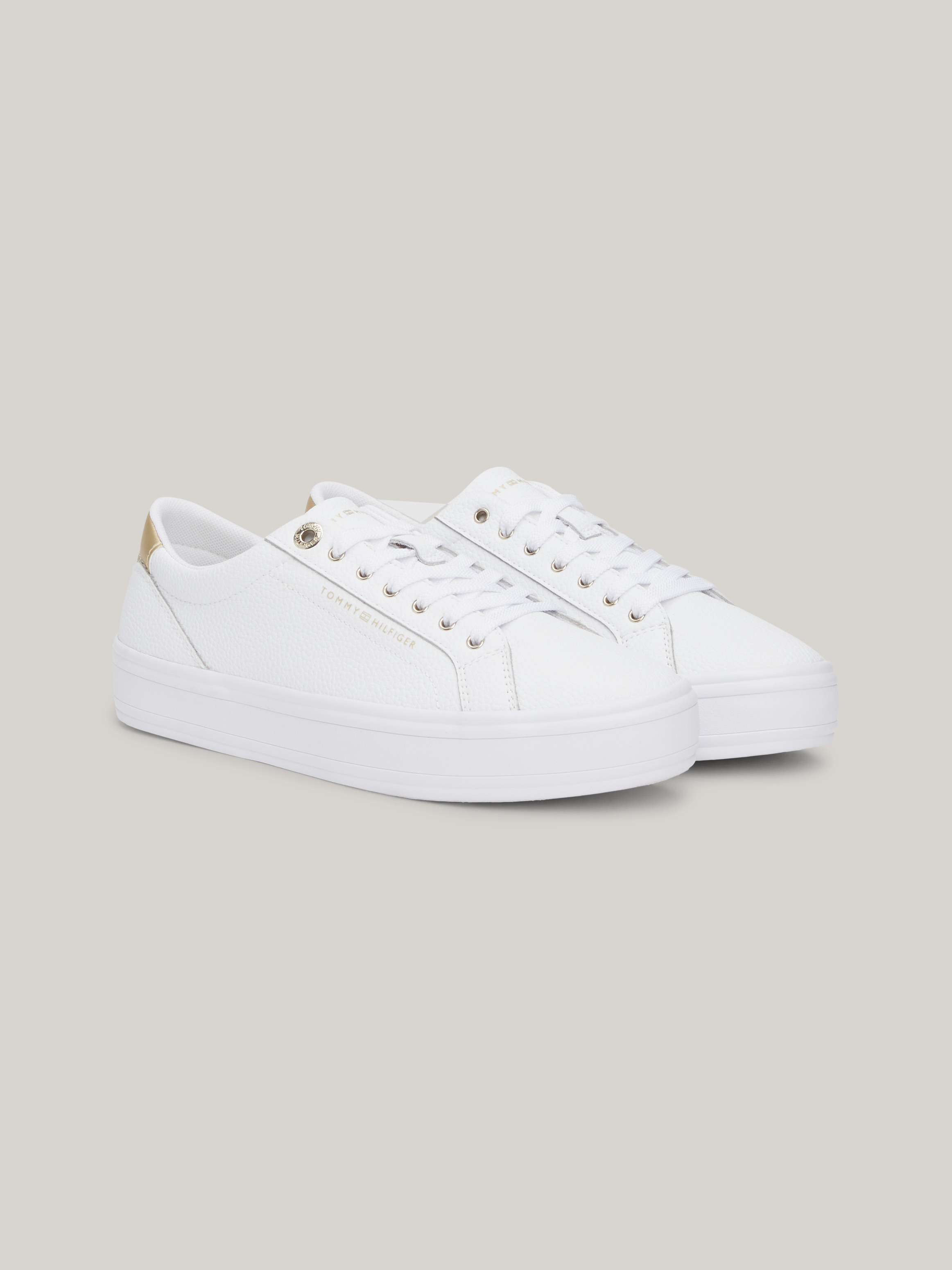 Essential Leather Sneaker