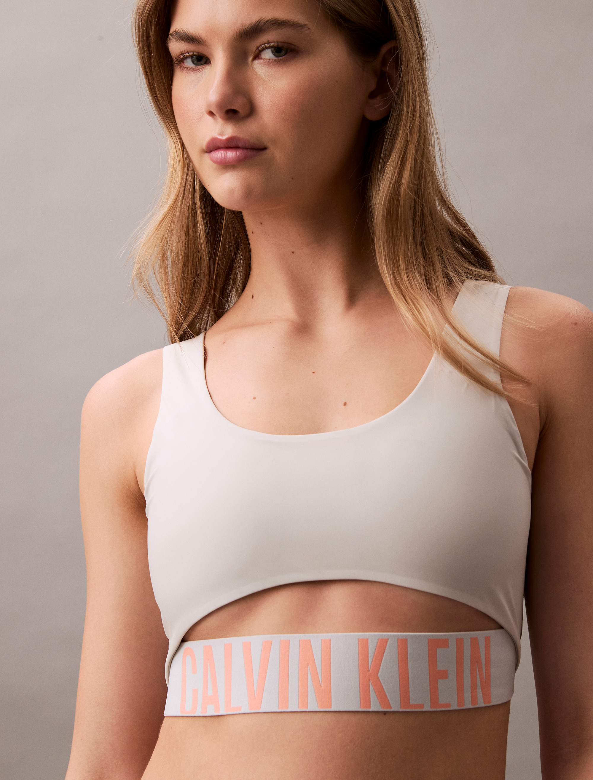 Intense Power Medium Impact Sports Bra Calvin Klein