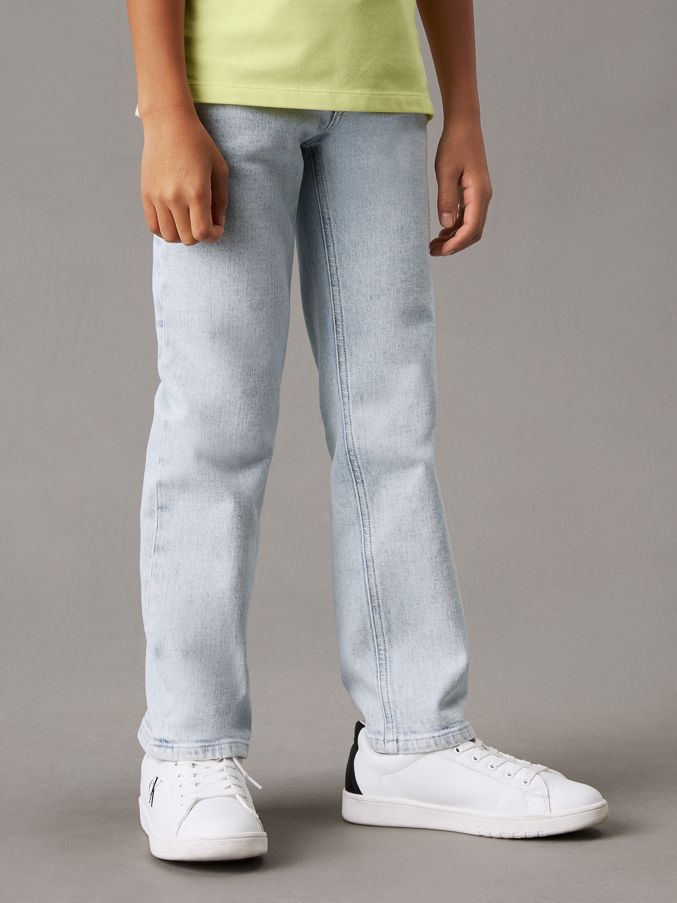 Boys Mid Rise Straight Jeans