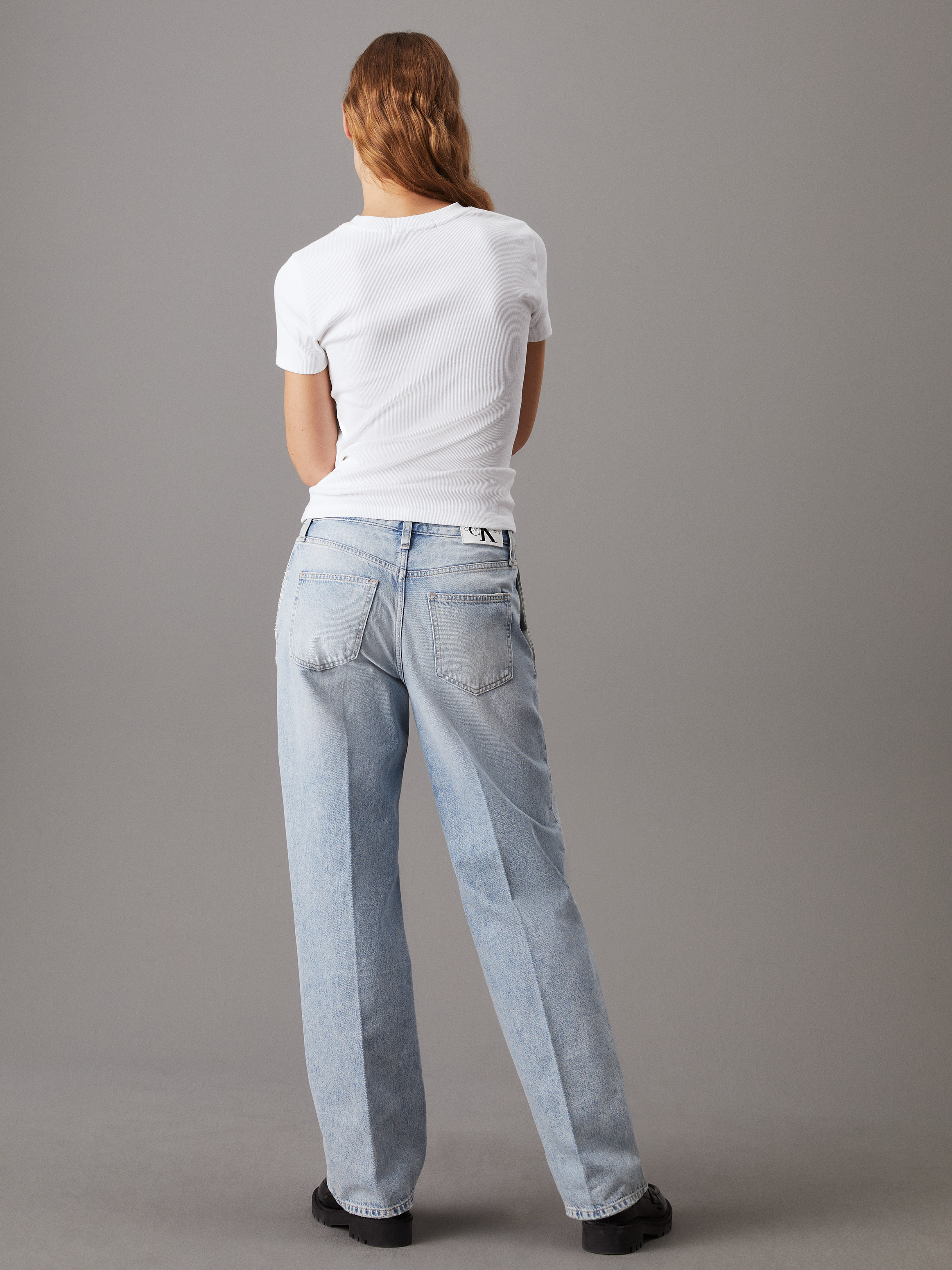★★ ★★ Here Gray 90s Straight Fit Denim J22338 90s Straight Jeans | Calvin Klein