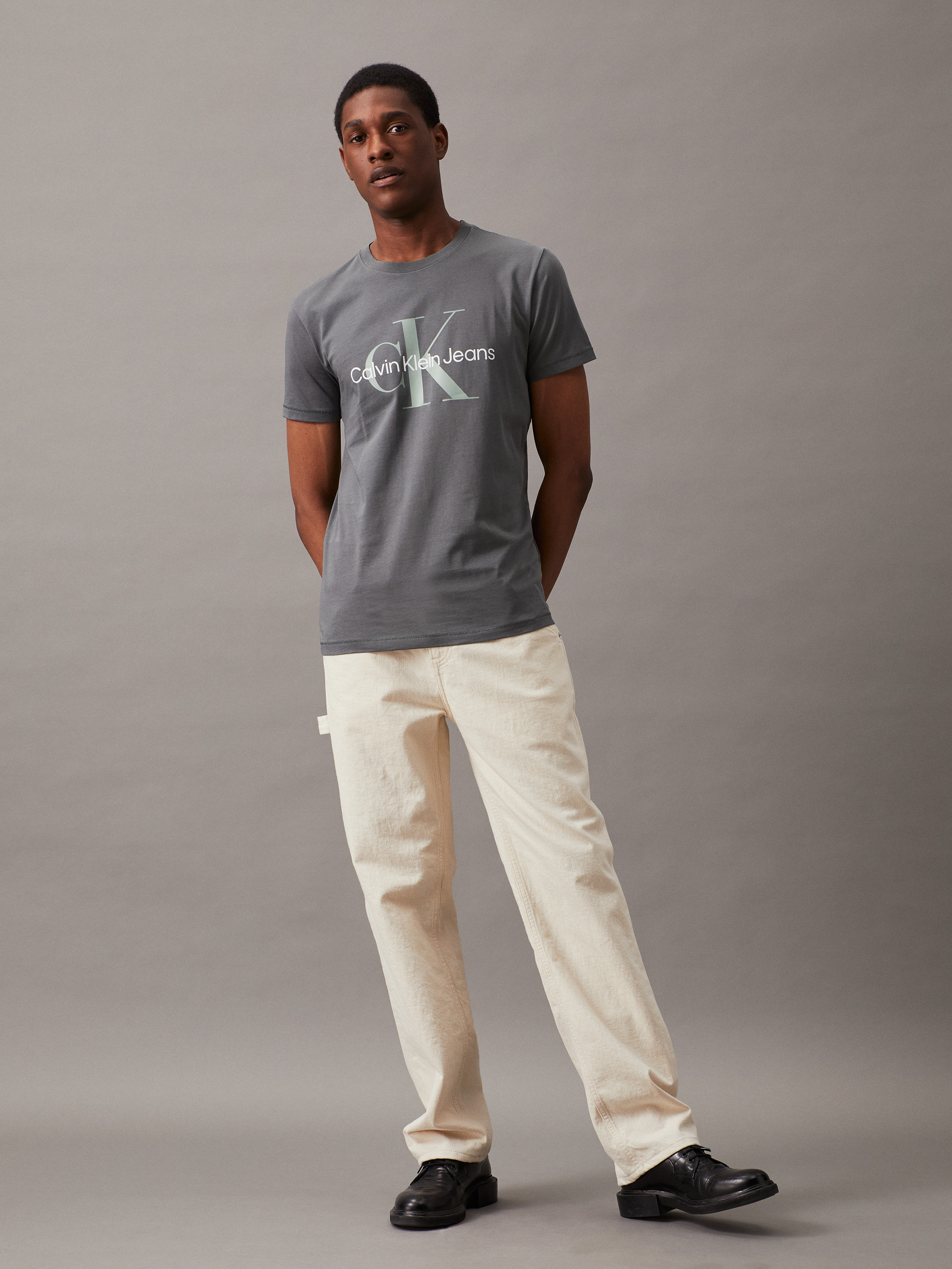 Slim Cotton Logo T-Shirt | Calvin Klein