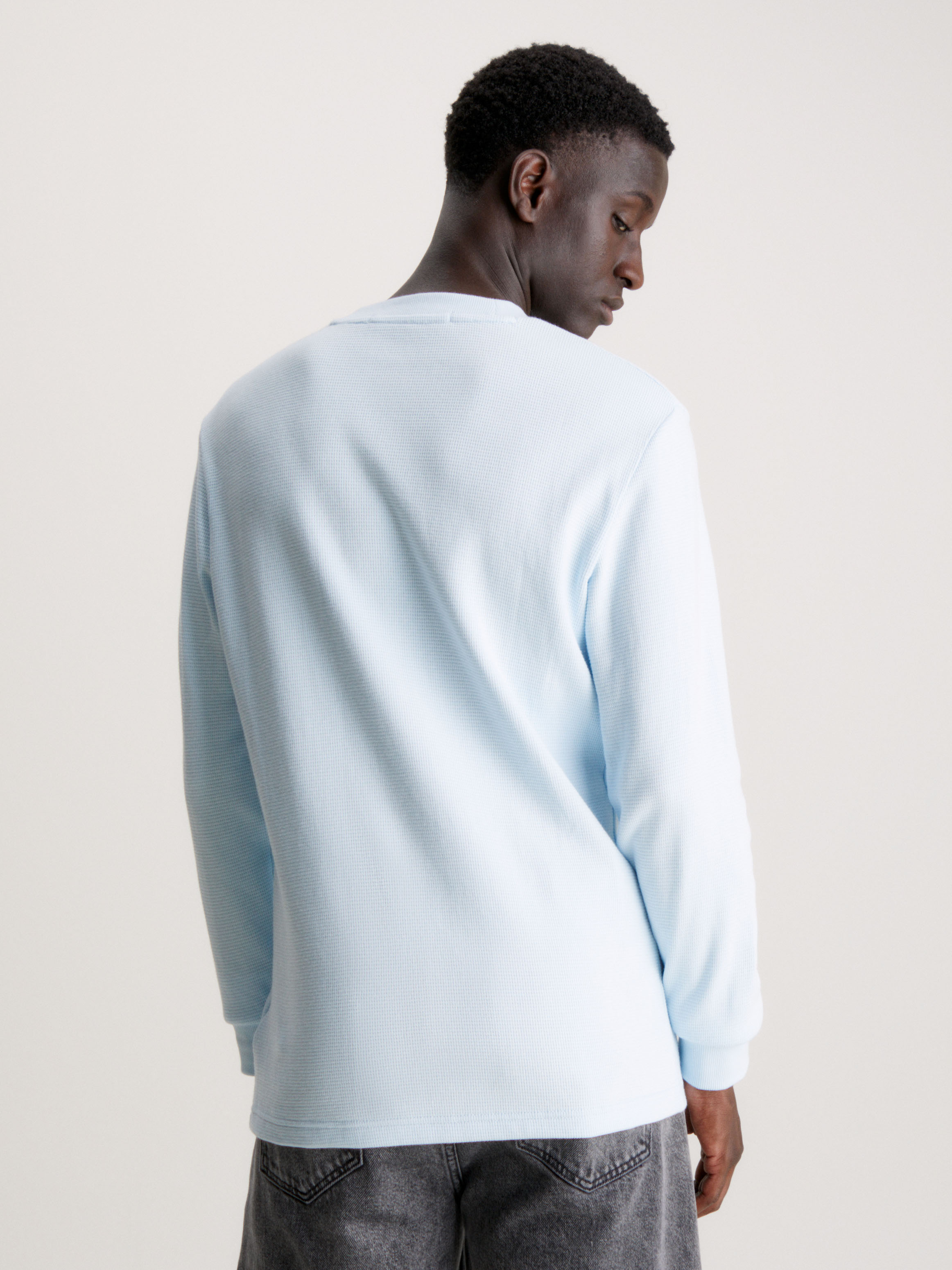 [ JEANS] Slim Waffle Embroidered T-shirt ★人気★ Slim Long Sleeve Waffle T-shirt | Calvin Klein