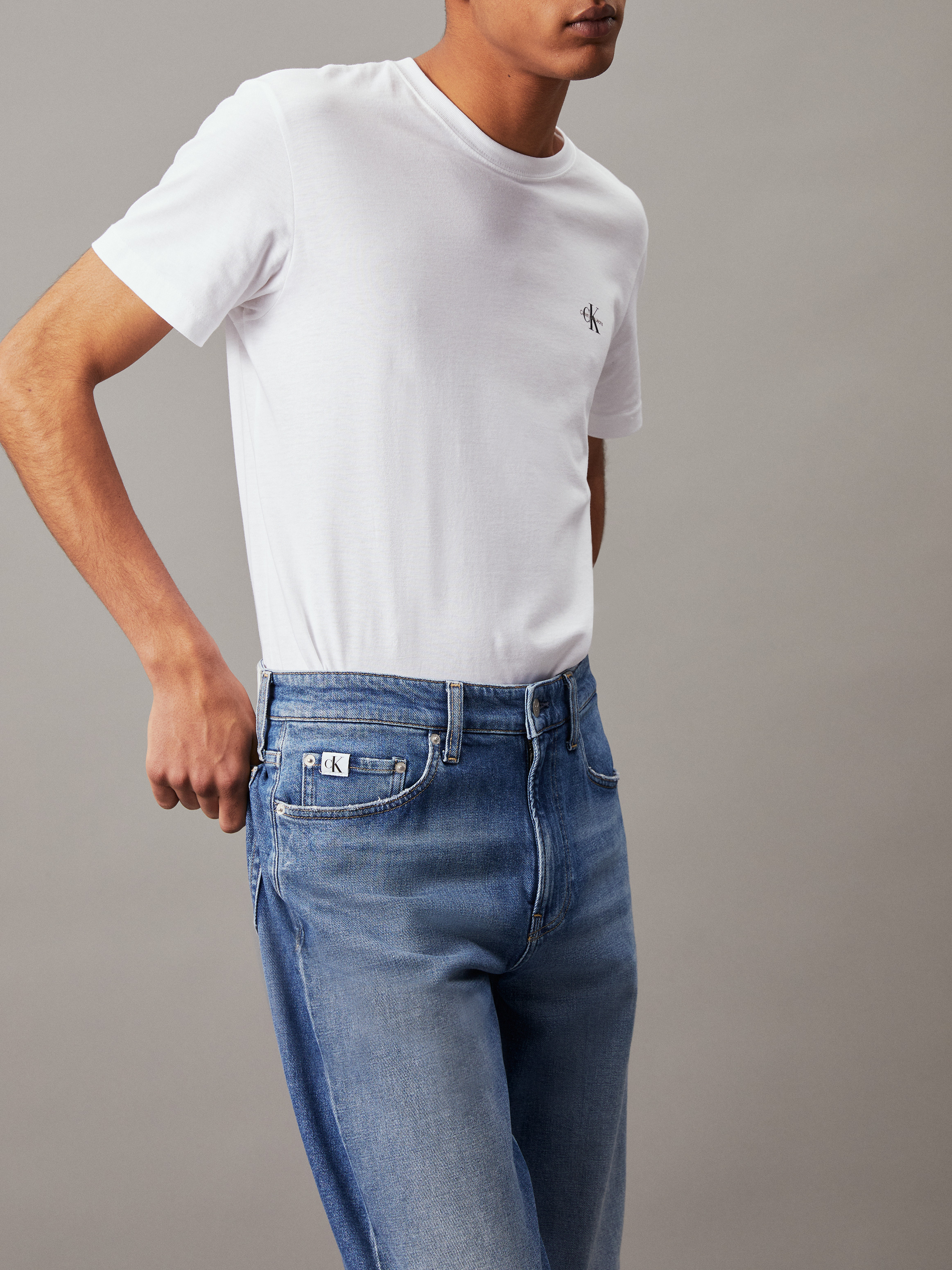Regular Tapered Jeans | Calvin Klein
