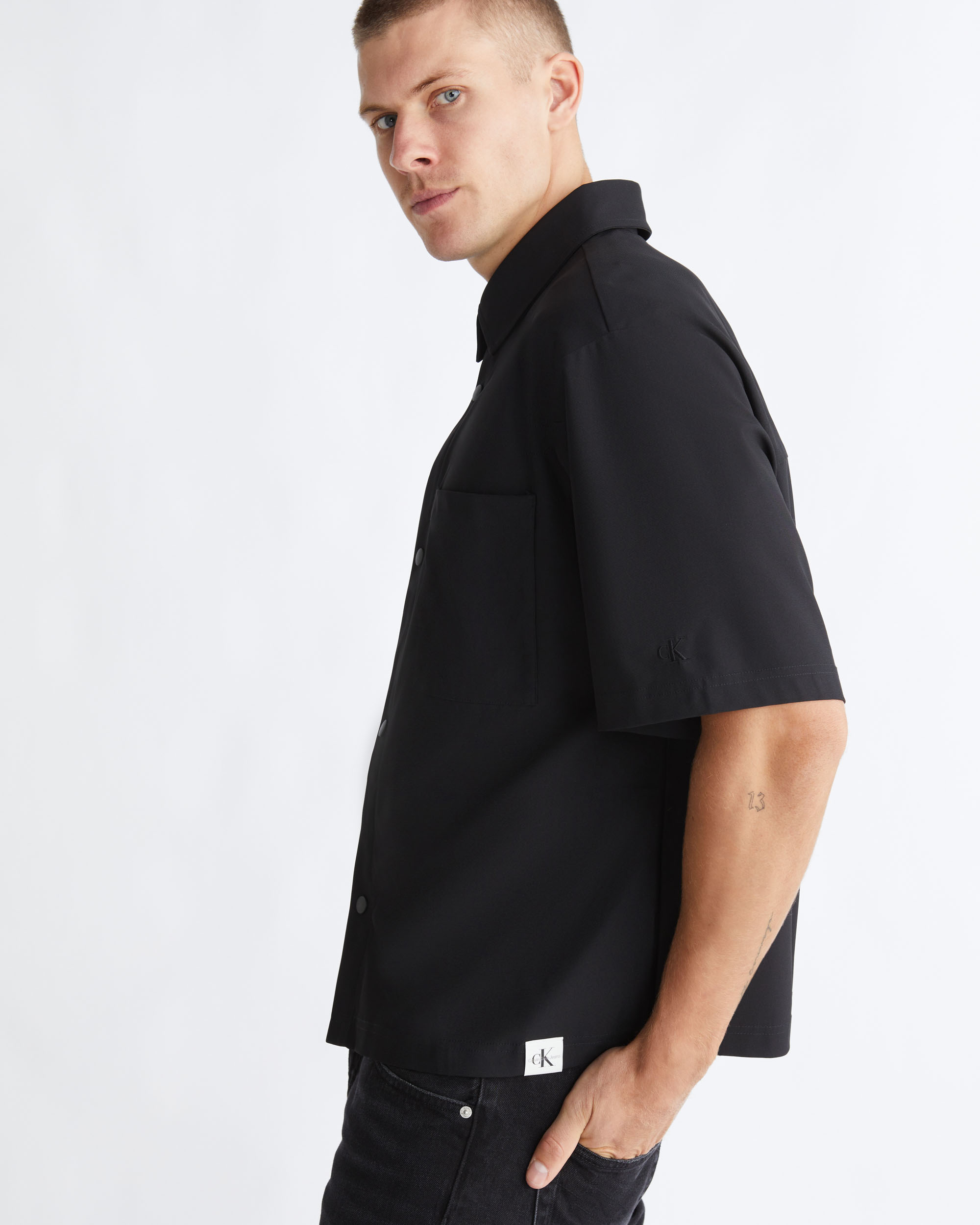 ★ ★ Men's Relaxed Fit CK Interlock Short Sleeve Relaxed Jersey Short Sleeve Shirt | Calvin Klein