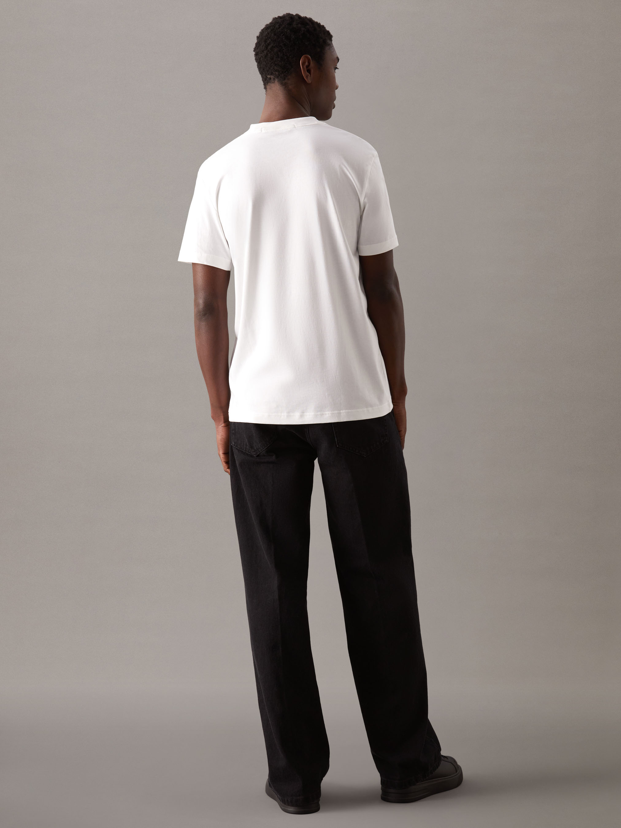 Institutional Logo T-Shirt | Calvin Klein
