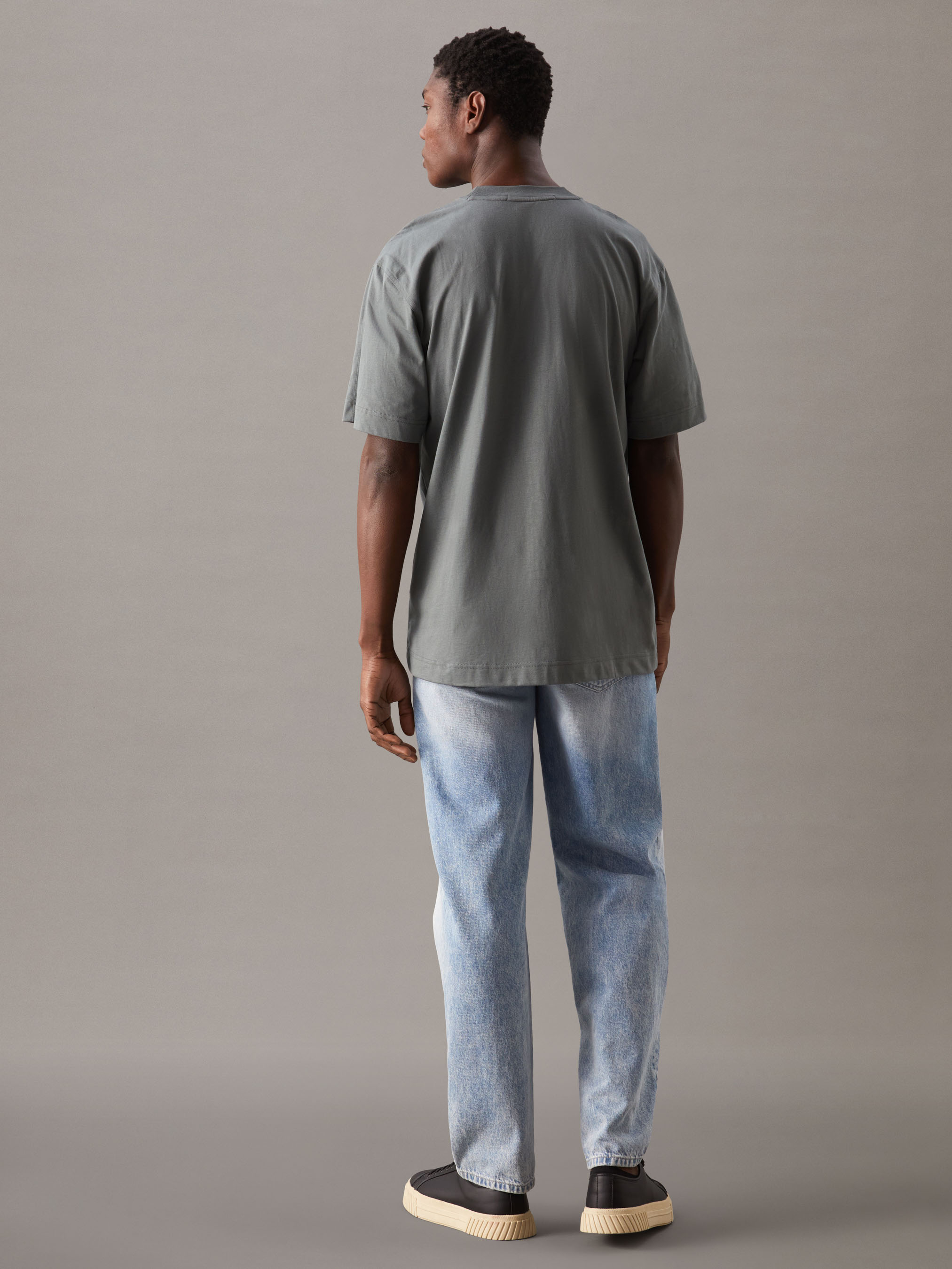 Textured Logo T-Shirt | Calvin Klein Textured Logo T-Shirt | Calvin Klein