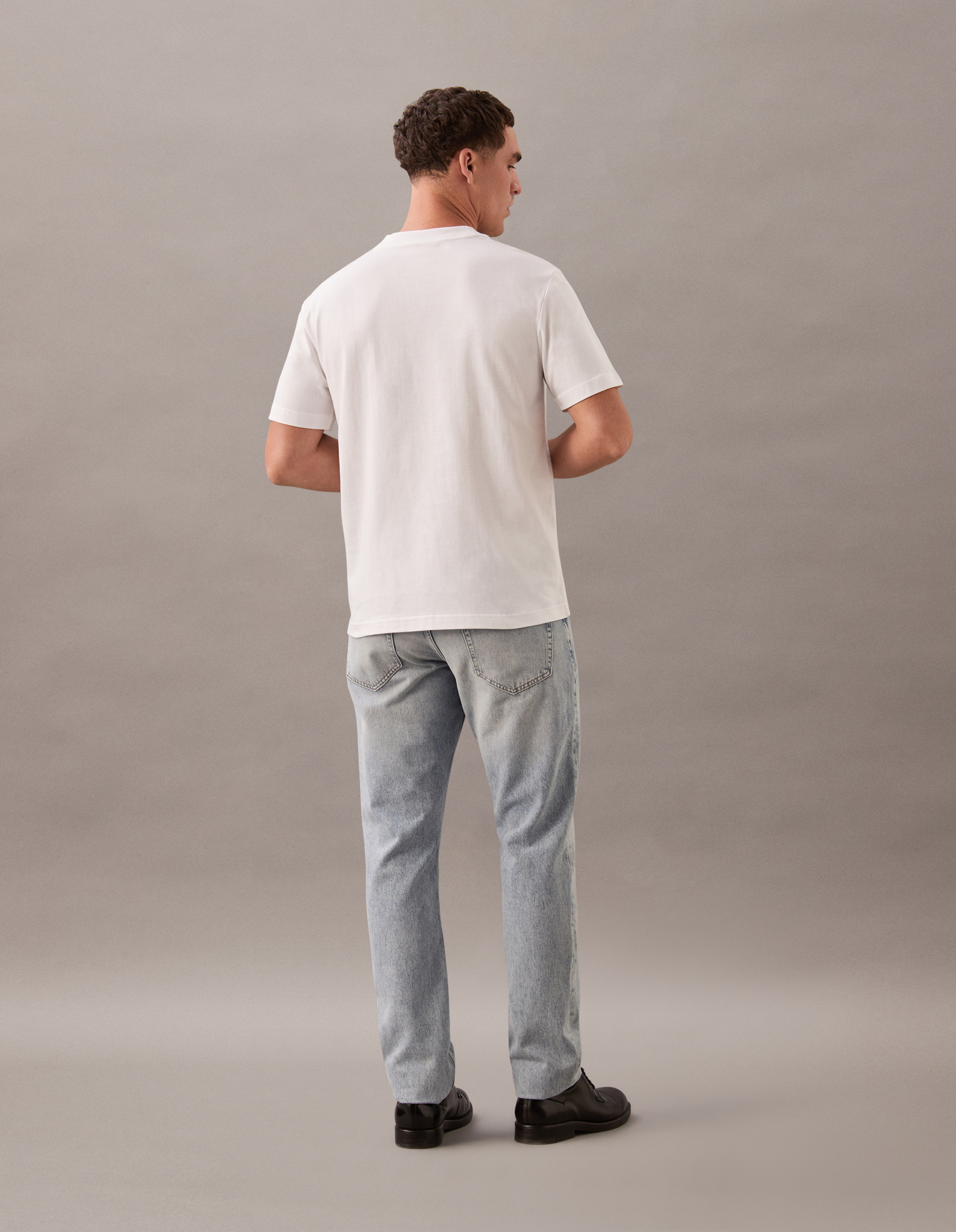 Faded Box Logo T-Shirt | Calvin Klein