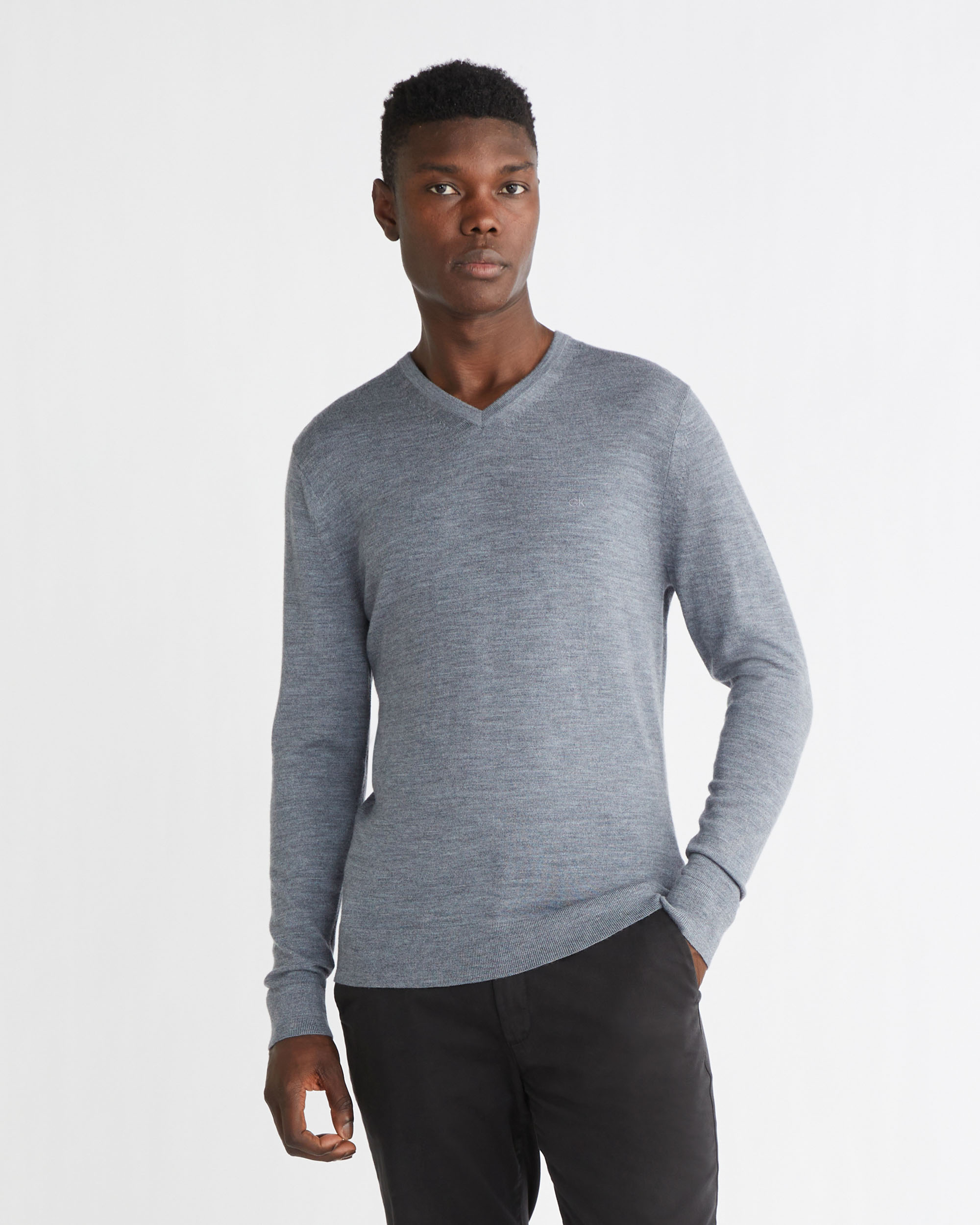 Calvin klein merino hot sale wool v neck sweater