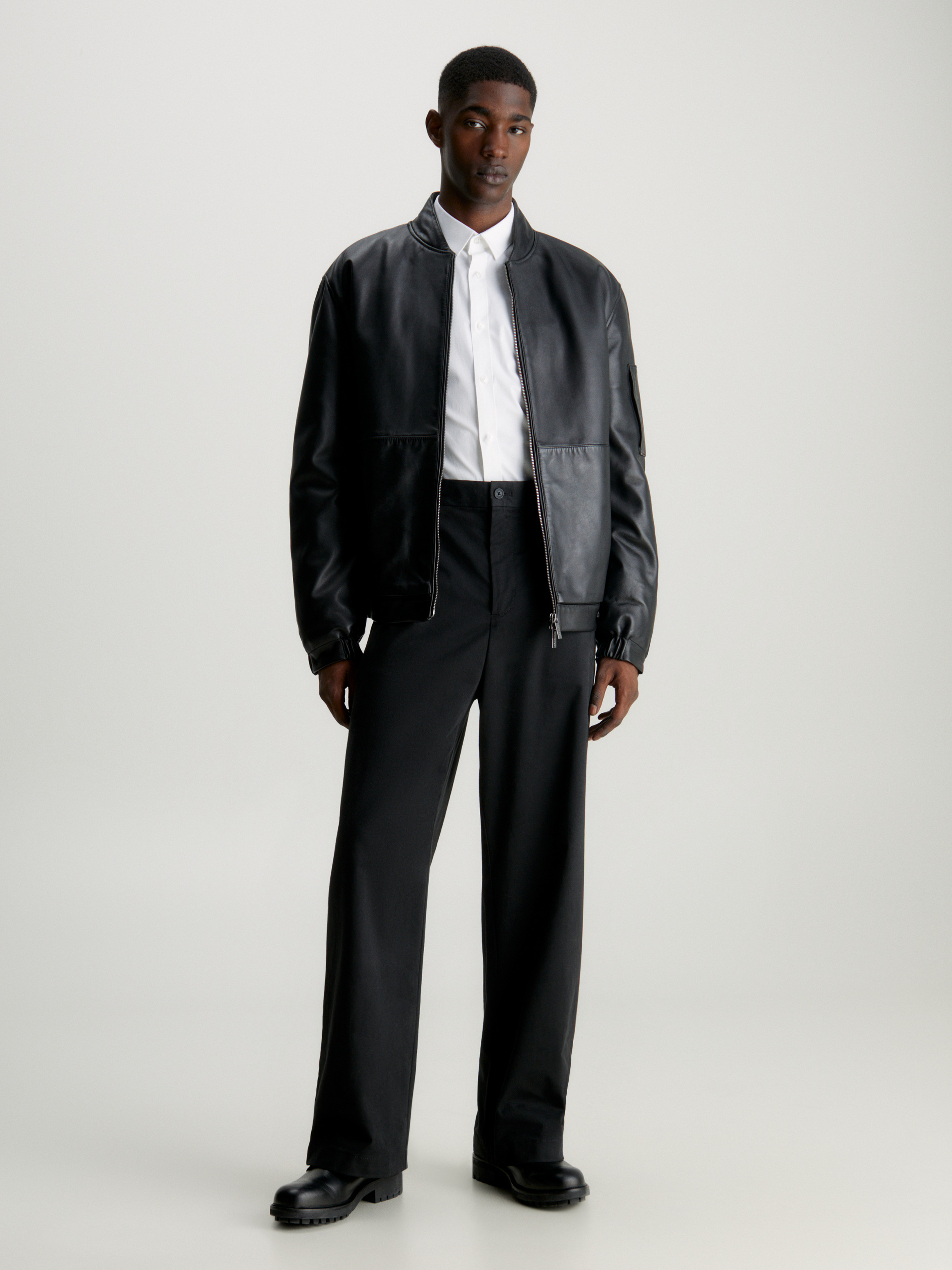 CC Baggy Cotton Twill Trousers パンツ ブラック Relaxed Cotton Twill Trousers | Calvin Klein