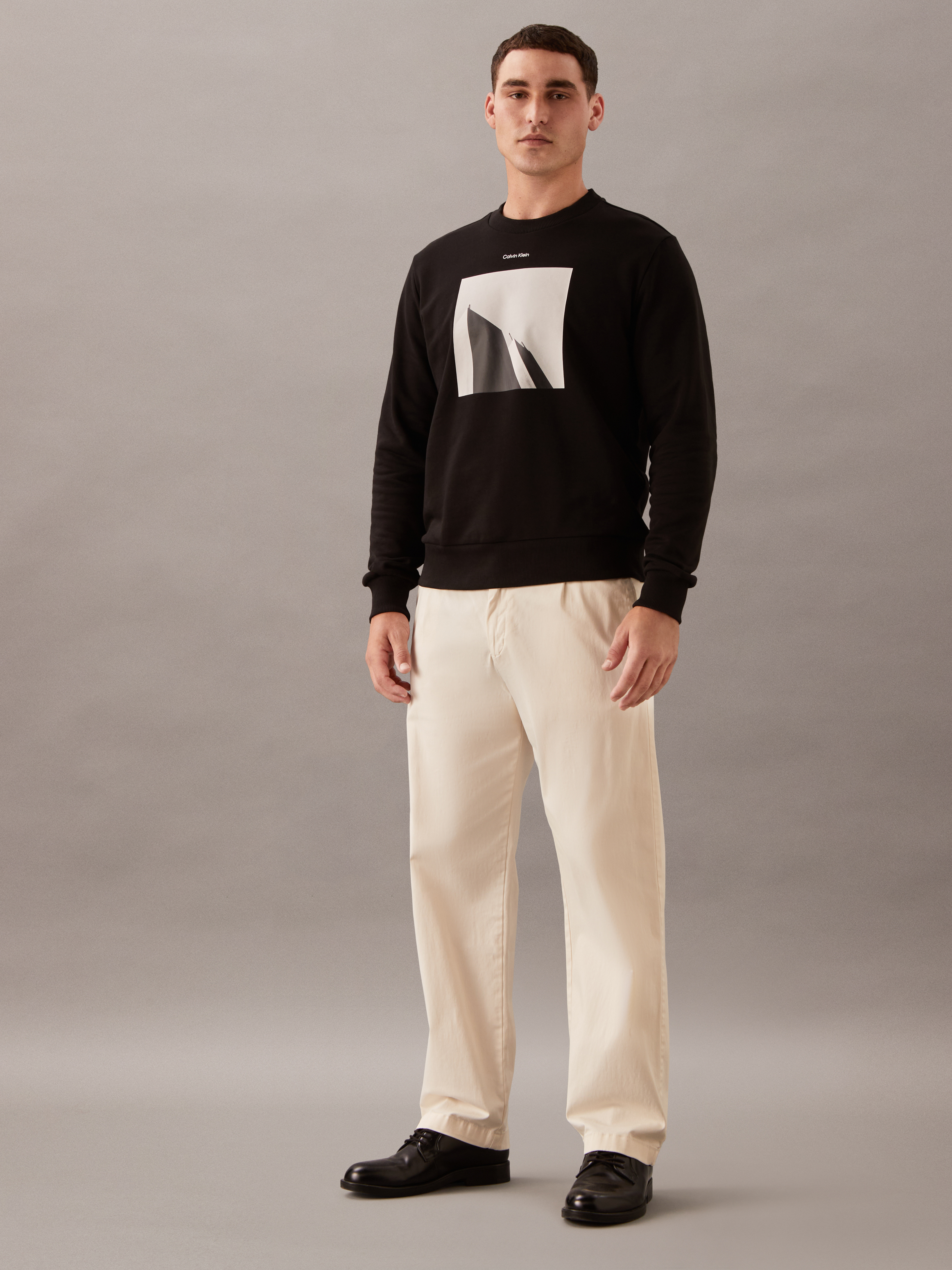 City Graphic Sweatshirt | Calvin Klein