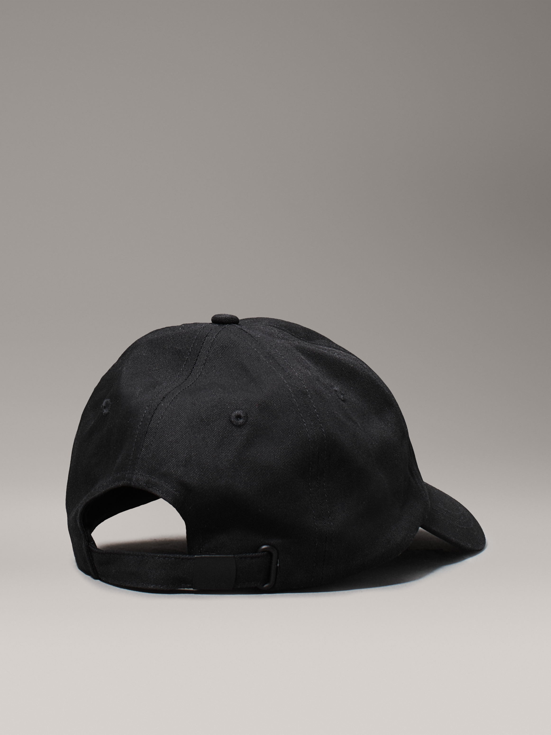 [カルバンクライン]   SMALL LOGO EMBROIDERY CAP Calvin Klein Logo Embroidery Baseball Cap on SALE | Saks OFF 5TH
