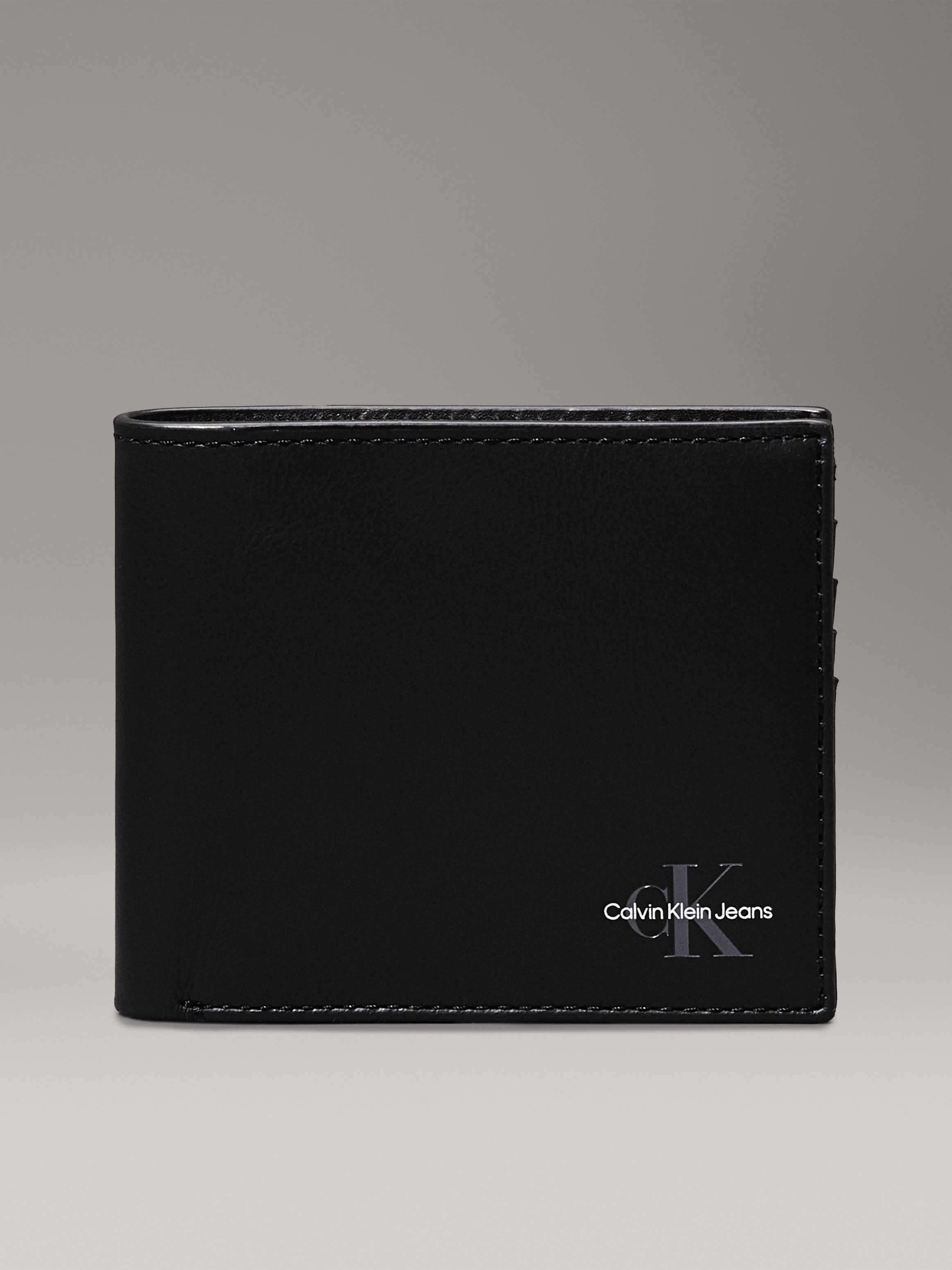 Hot Leathers WLC2002 5 Pocket Bi-Fold Leather Wallet With Chain