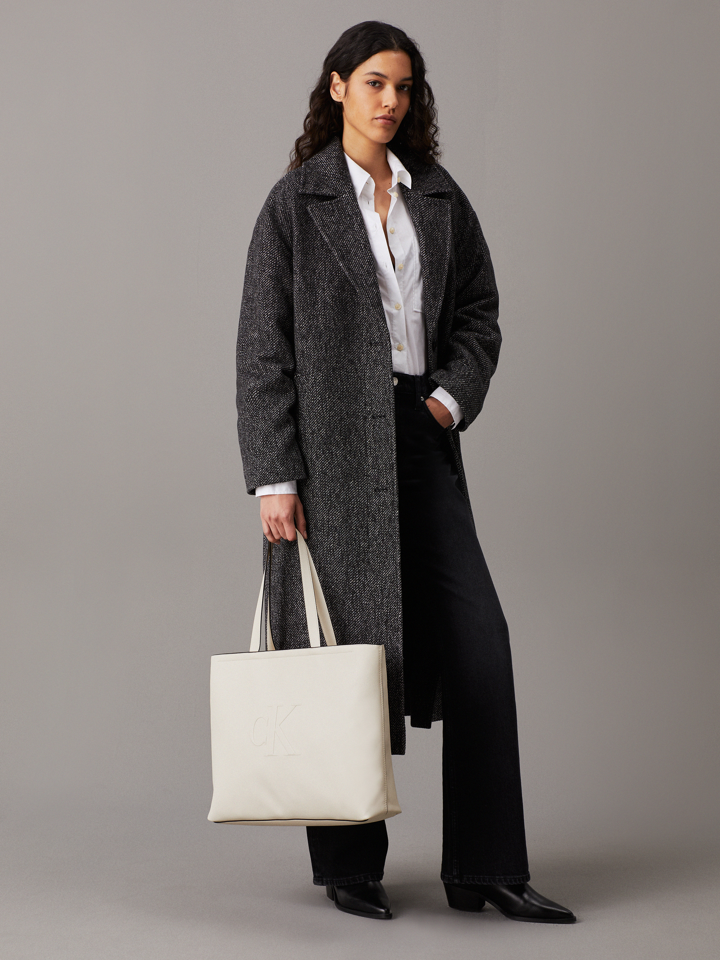 Large Slim Tote Bag | Calvin Klein
