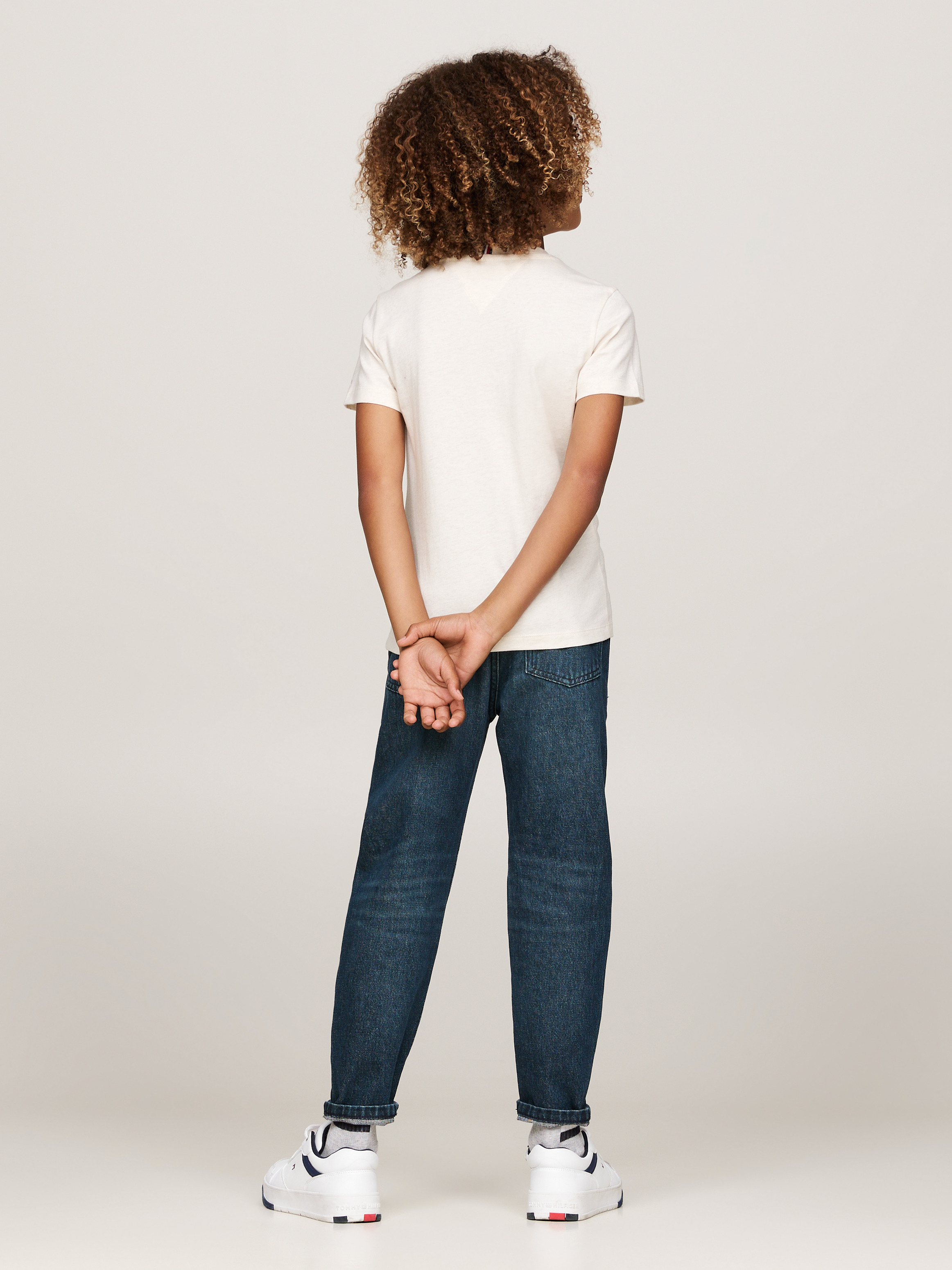 Kids Unisex 8-16 Logo Crew Neck T-Shirt | T-Shirts | Tommy Kids