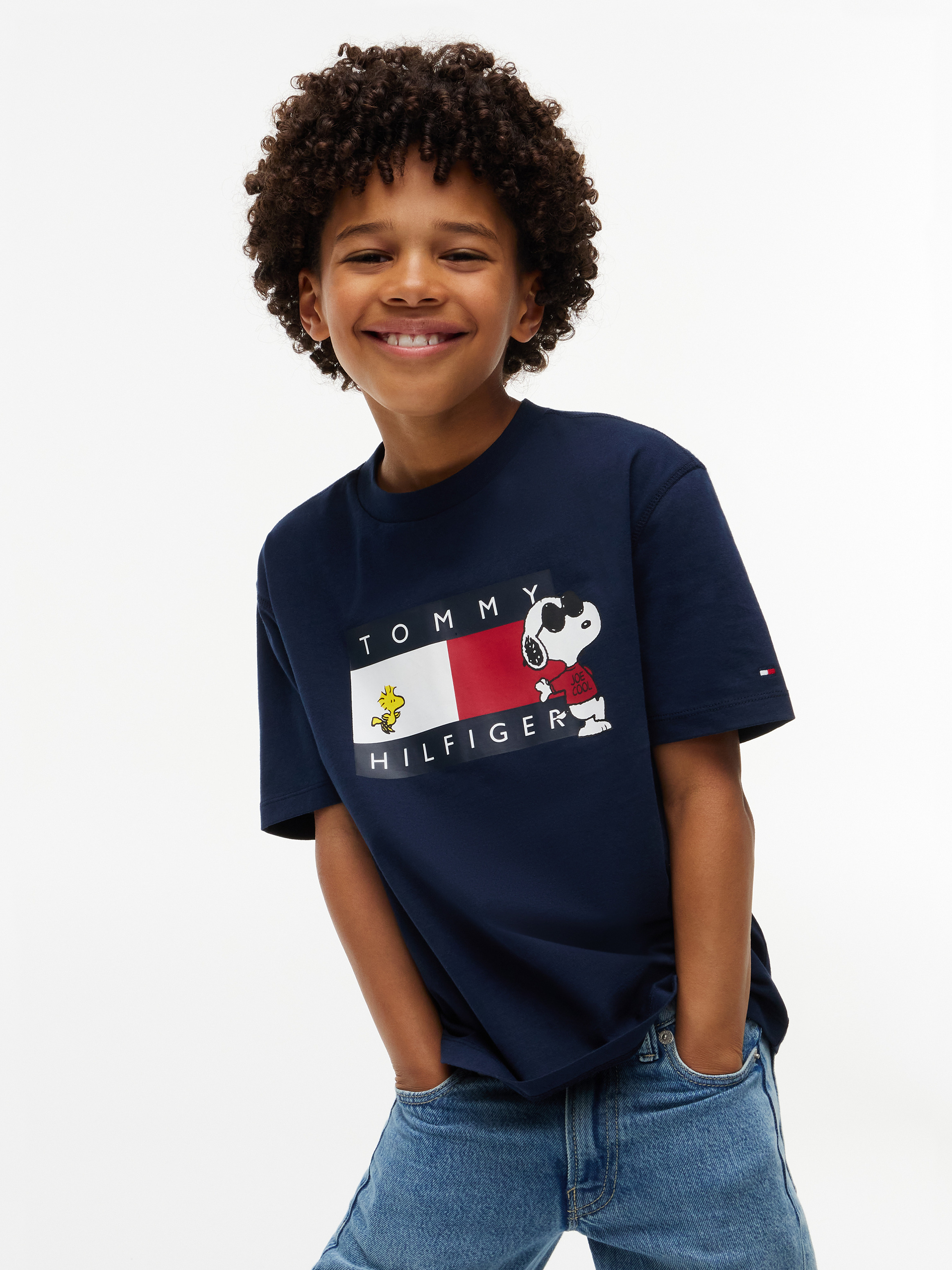 Kids Unisex 8-16 Peanuts Flag Graphic Jersey T-Shirt