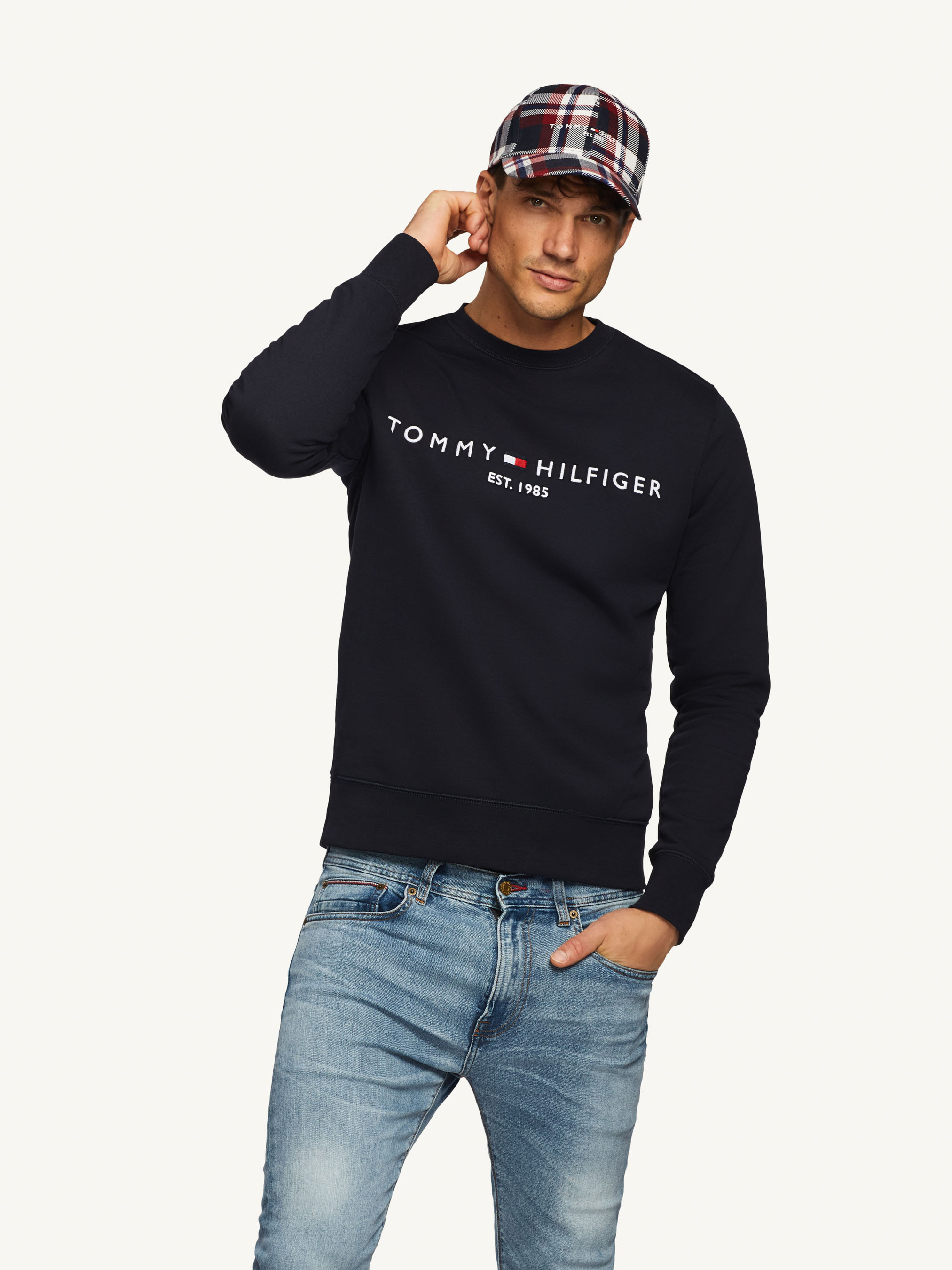 tommy hilfiger black hoodie mens