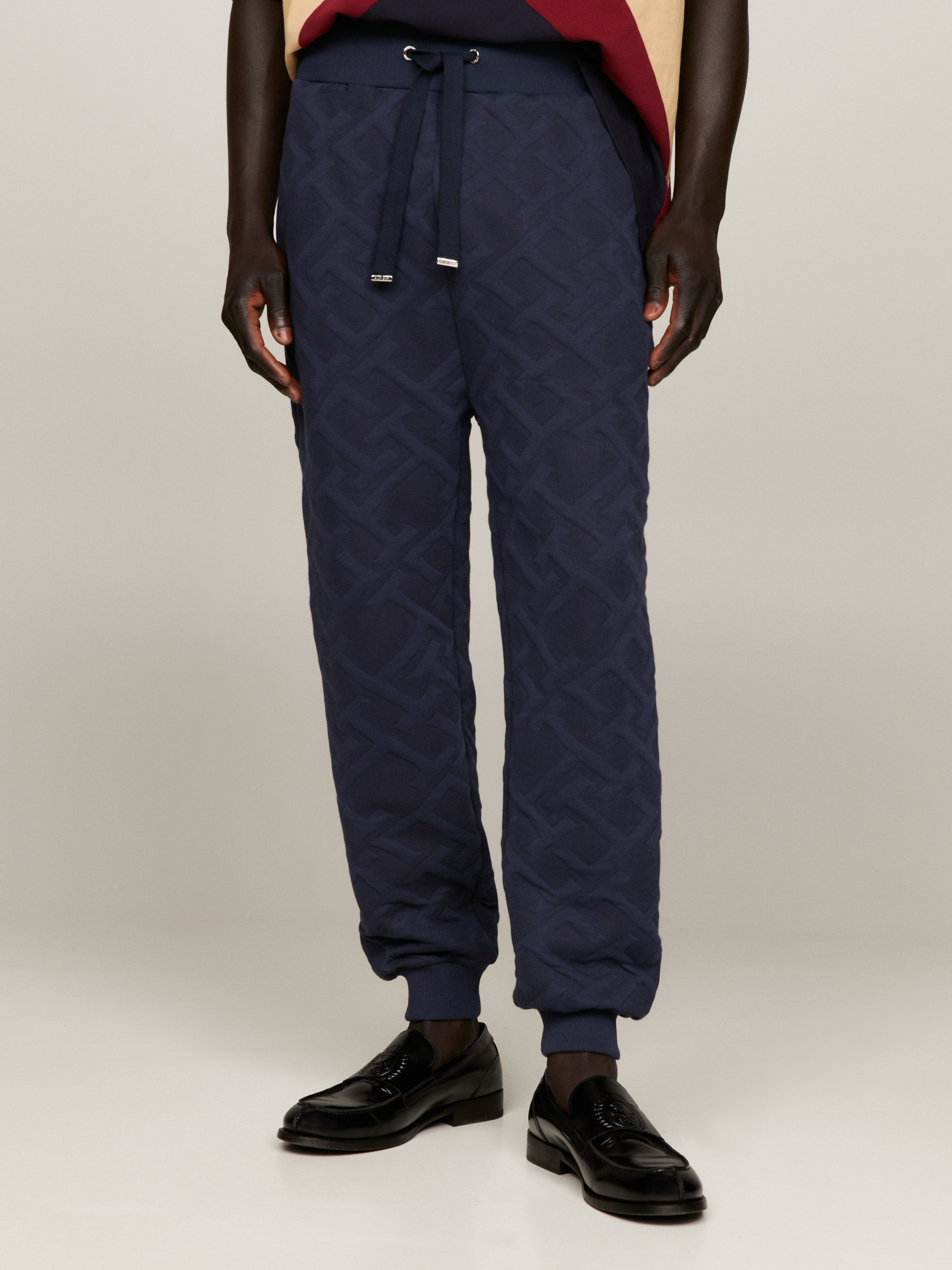 Tommy hilfiger 2024 joggers men's sale