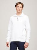Essential 1/4 Zip Sweatshirt