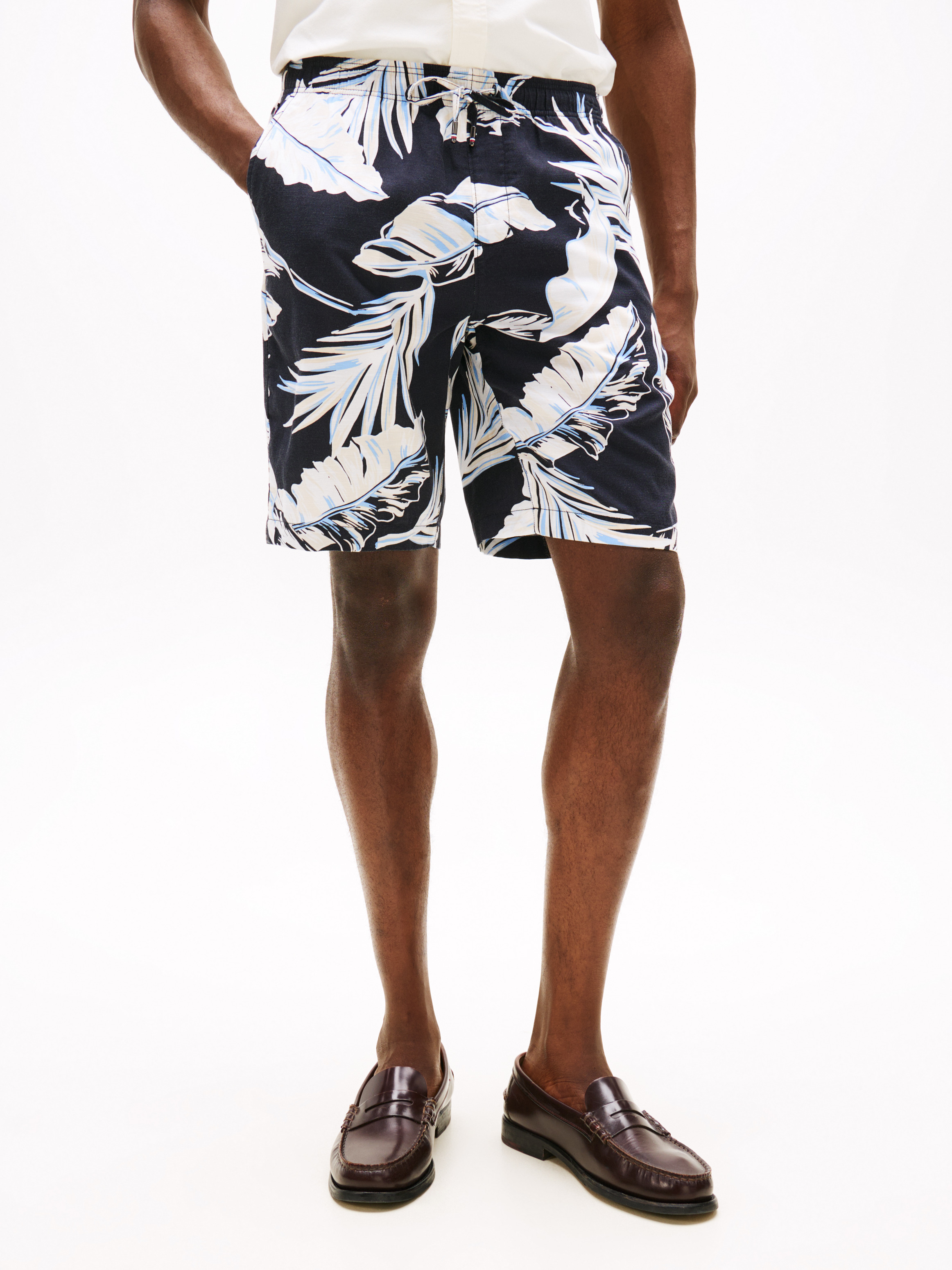 Mercer Tropical Print Slim Chino Shorts