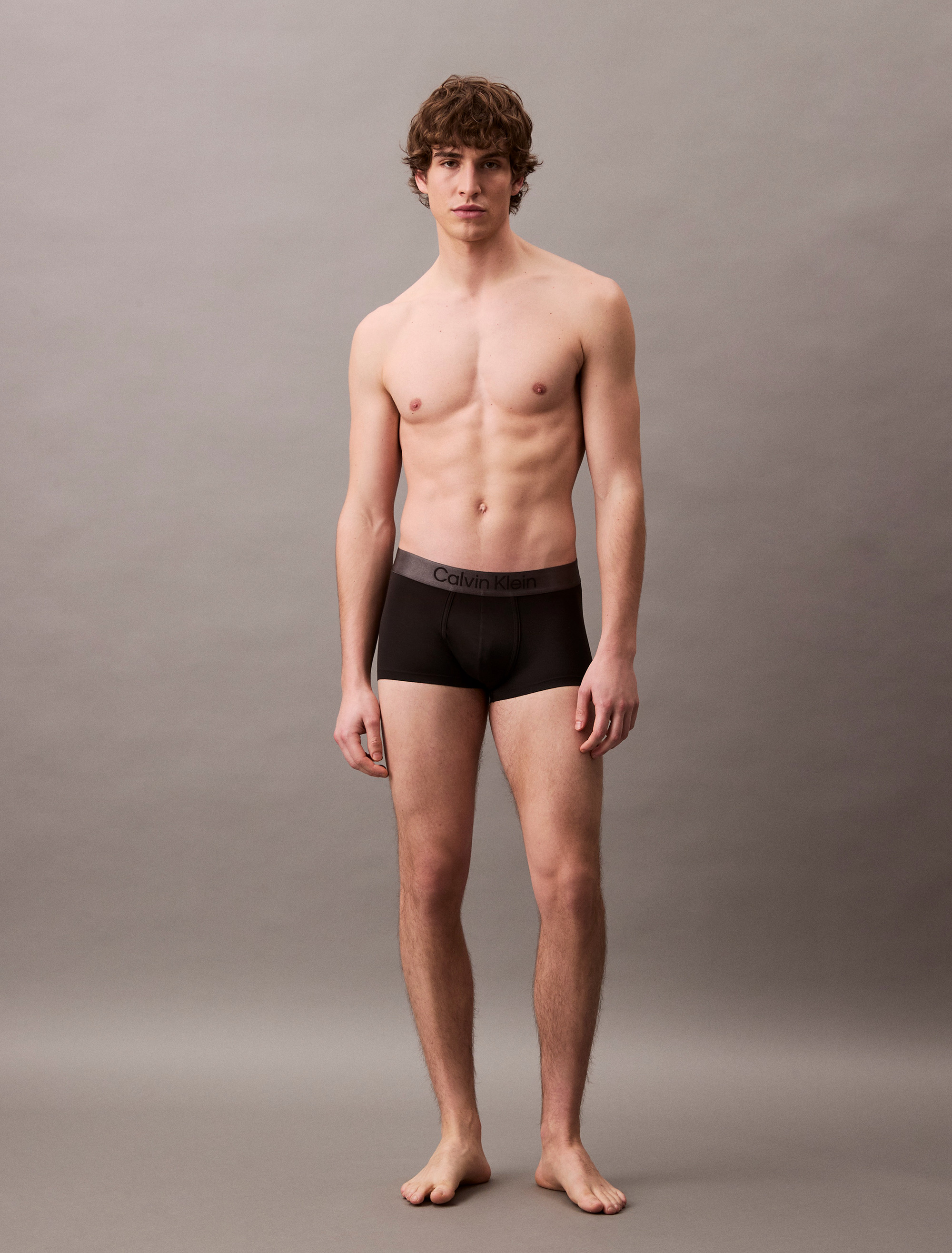 ◆ ◆ Men's Brushed Micro Low Rise Trunks 3PK Micro Stretch 3 Pack Low Rise Trunks | Calvin Klein