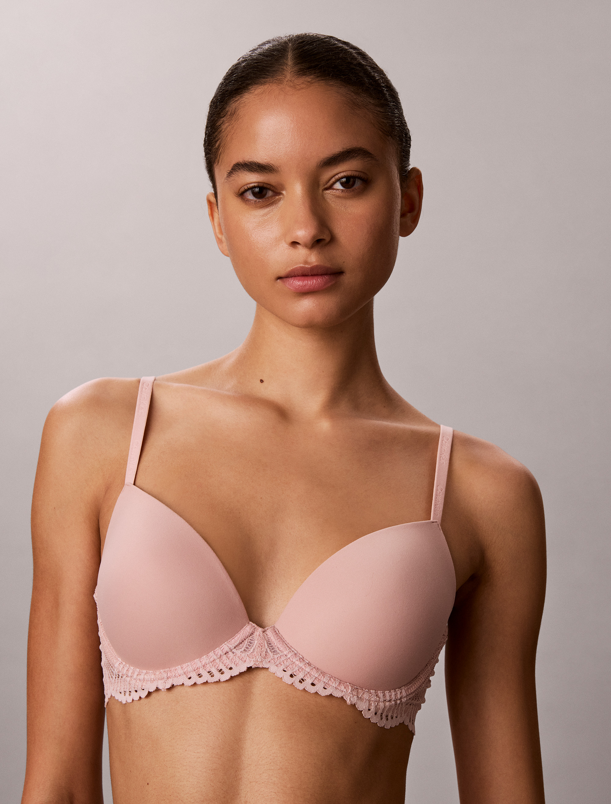 Perfectly Fit Lace Custom Lift Demi Bra