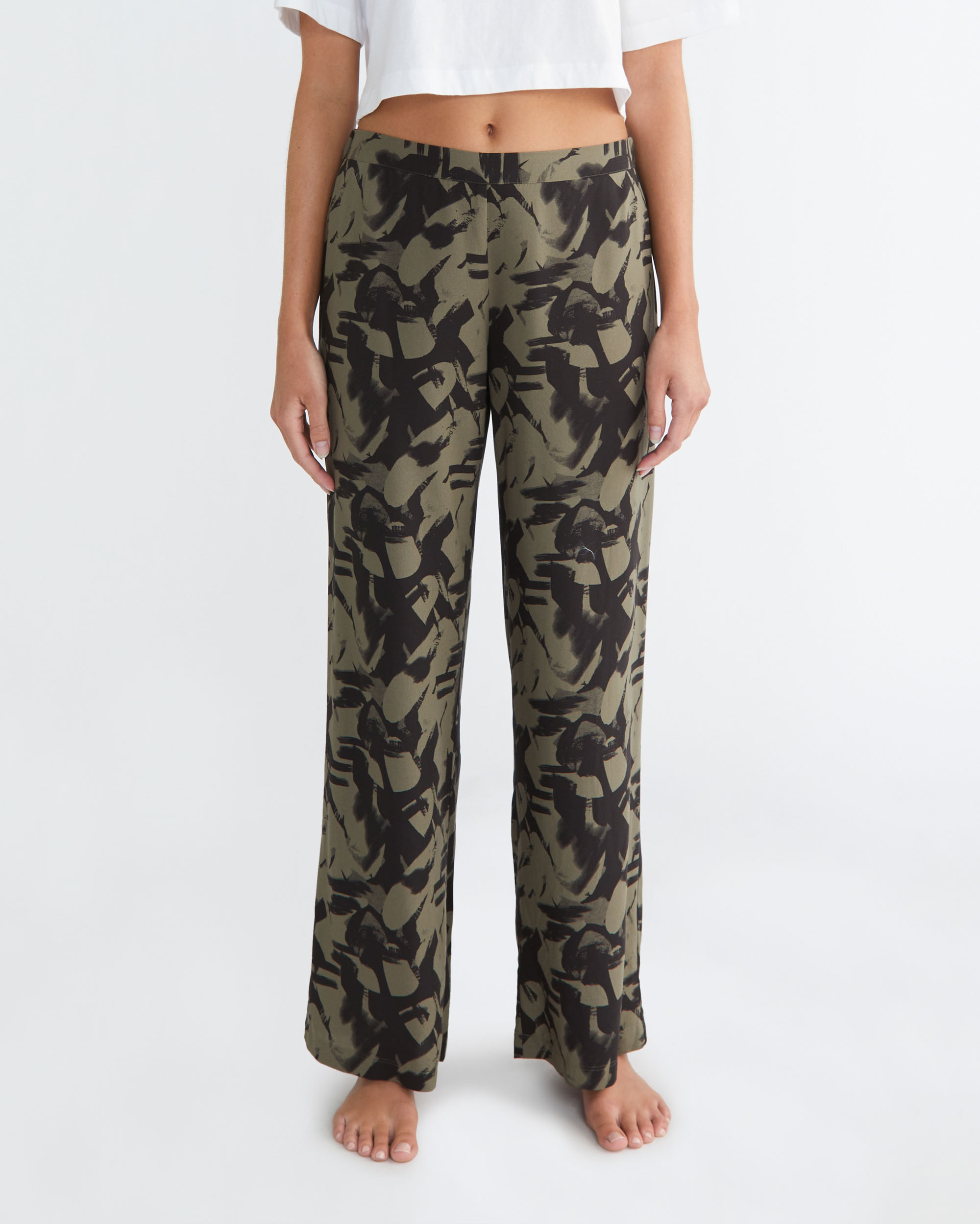 Calvin klein fashion camo pants