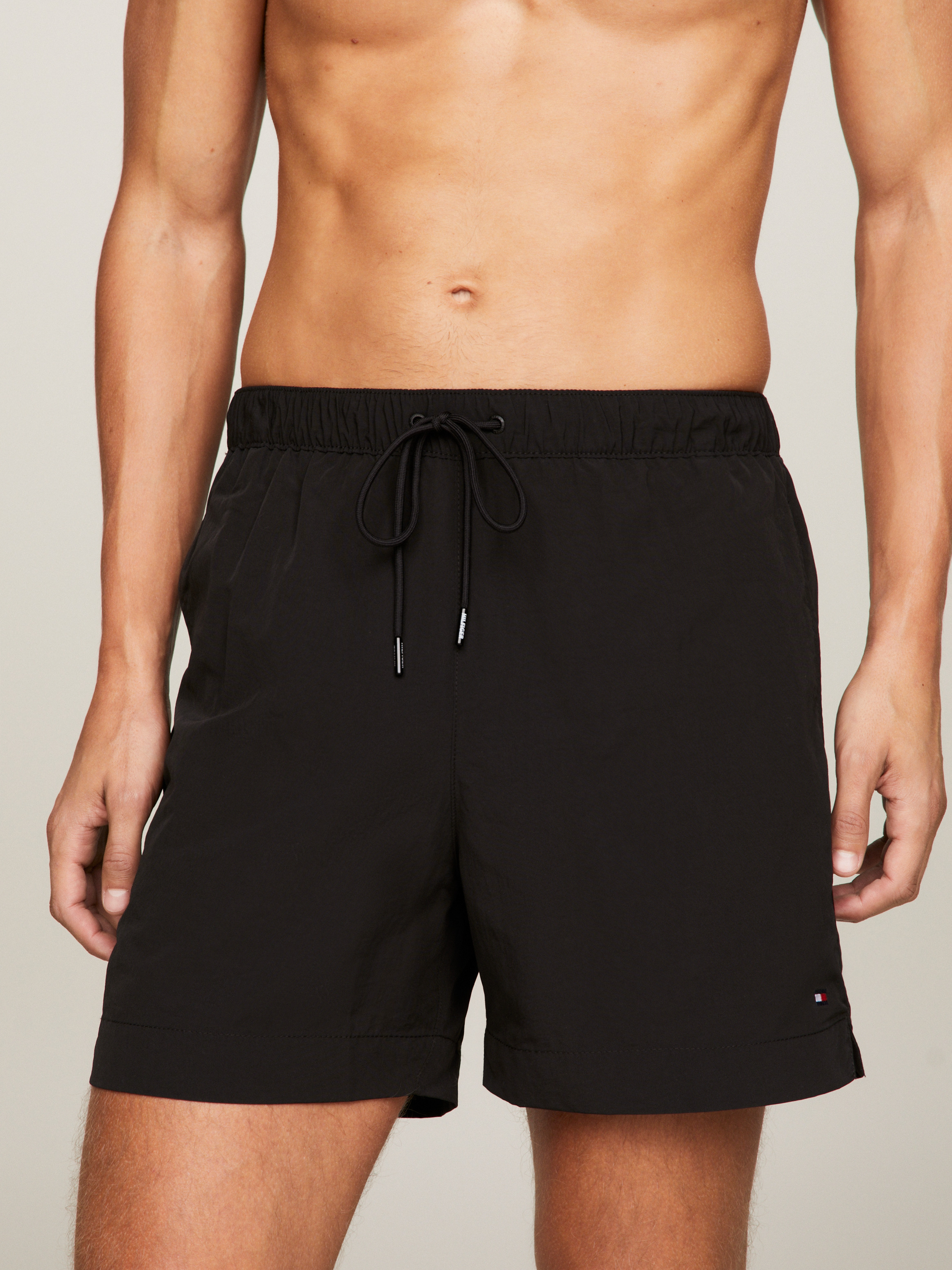   トミーヒルフィガー MEDIUM DRAWSTRING Tommy Hilfiger MEDIUM DRAWSTRING | SPORTISIMO.COM
