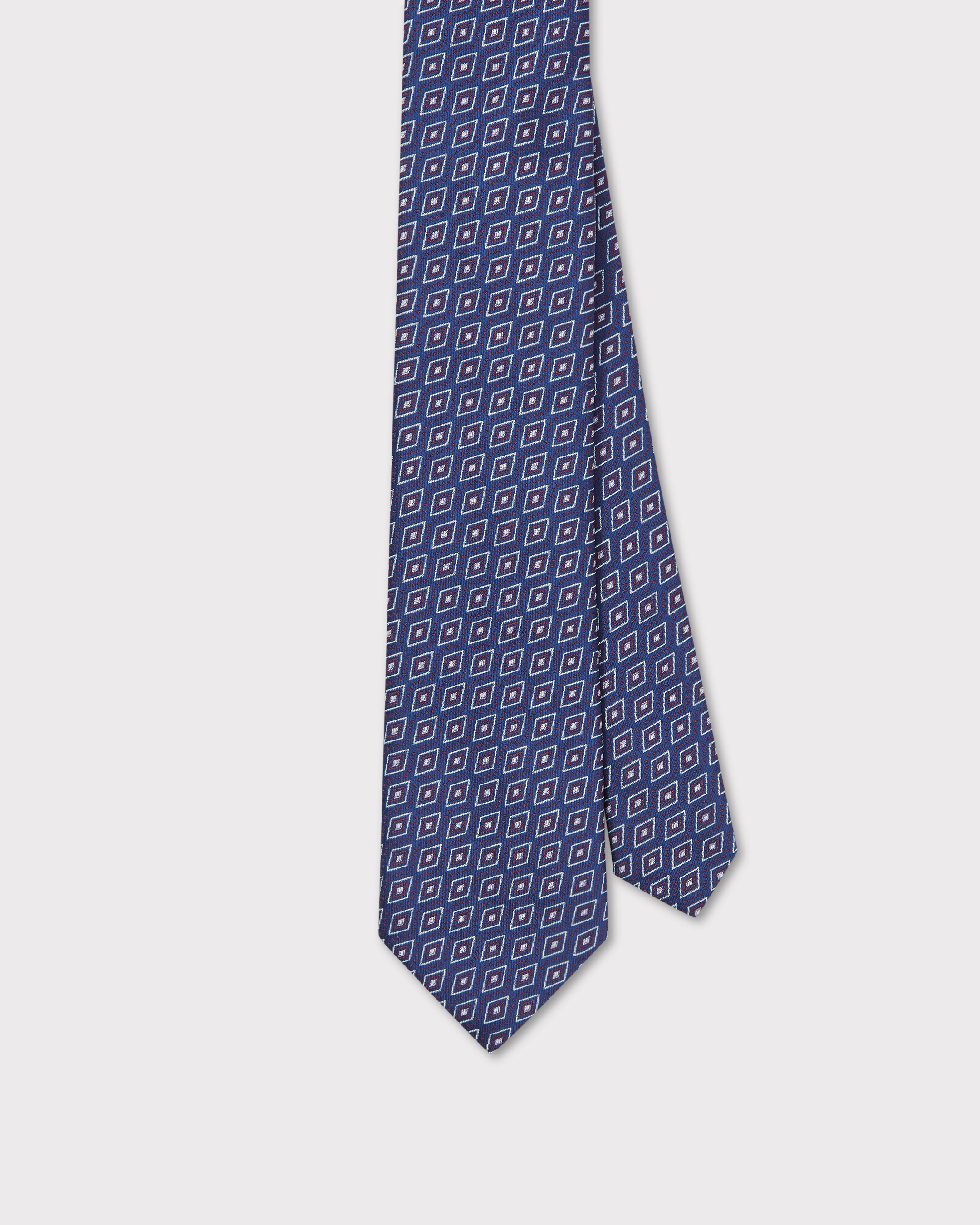 Geometric Detail Tie