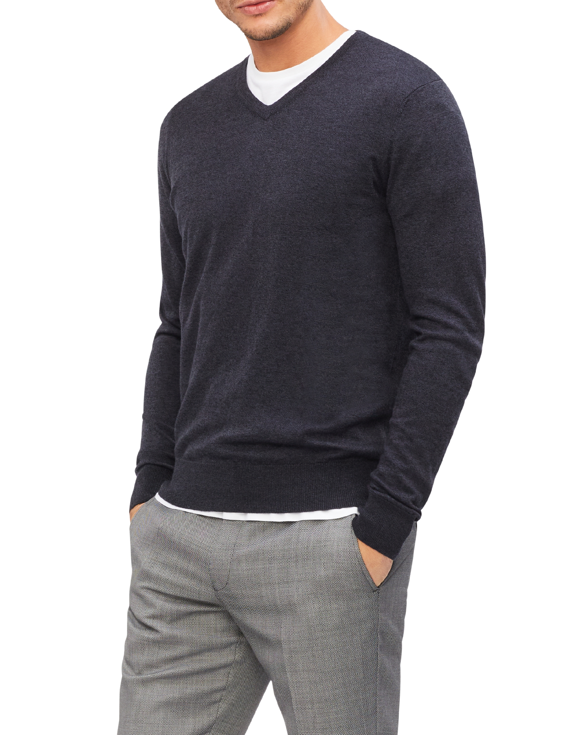 V Neck Knit Sweater| Knitwear | Van Heusen