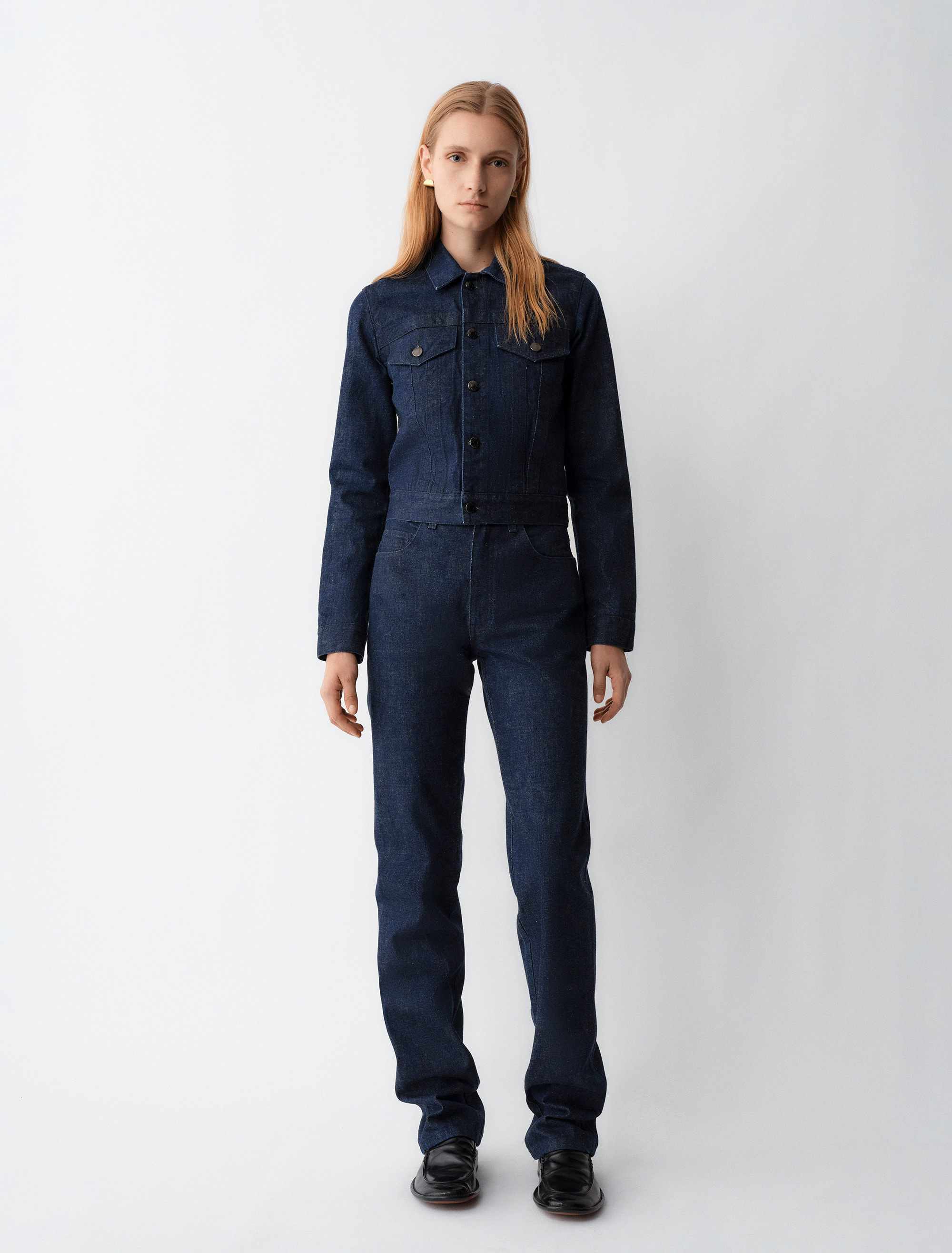 Relaxed Straight Jeans