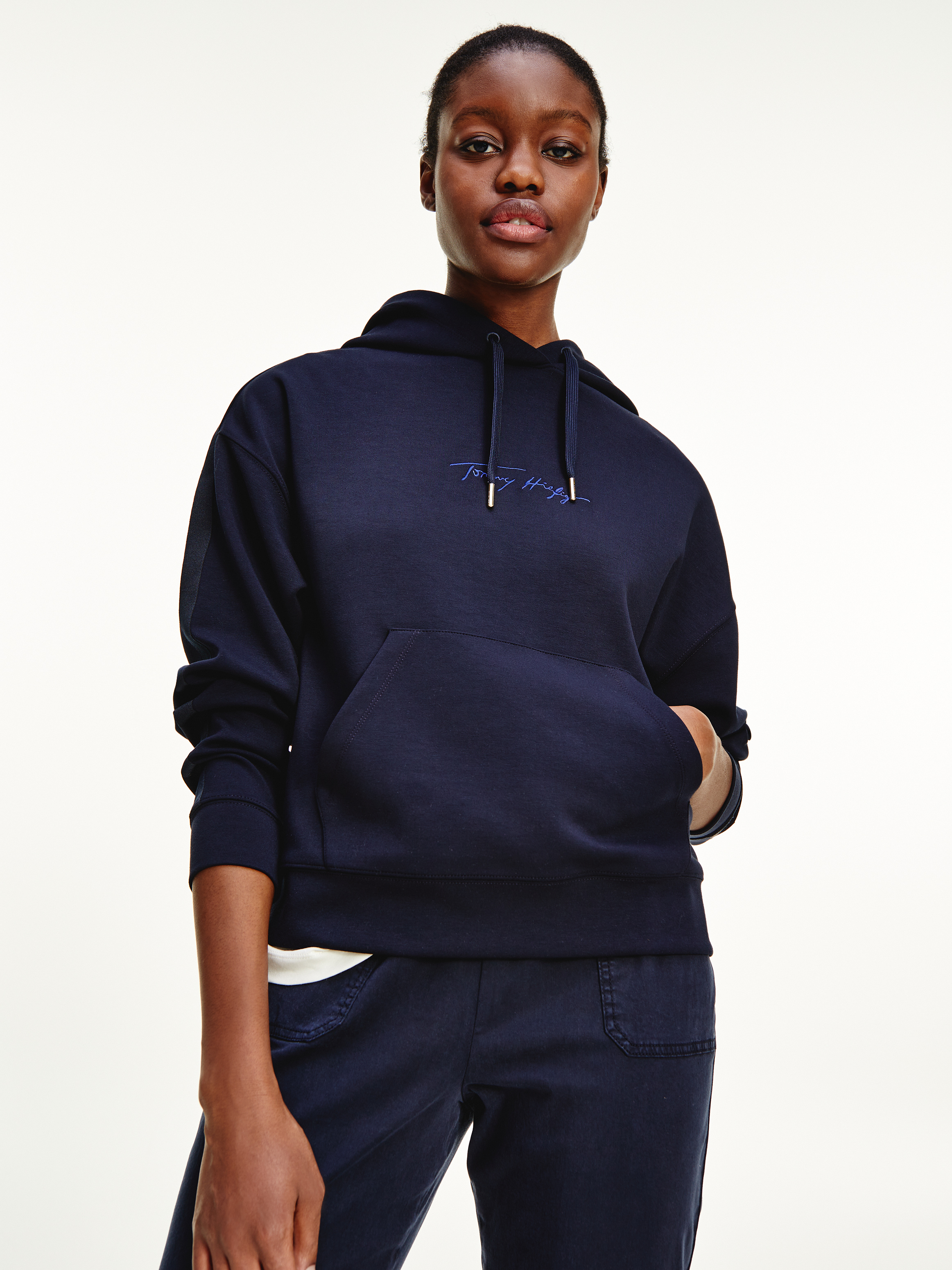 Tommy hilfiger signature on sale hoodie