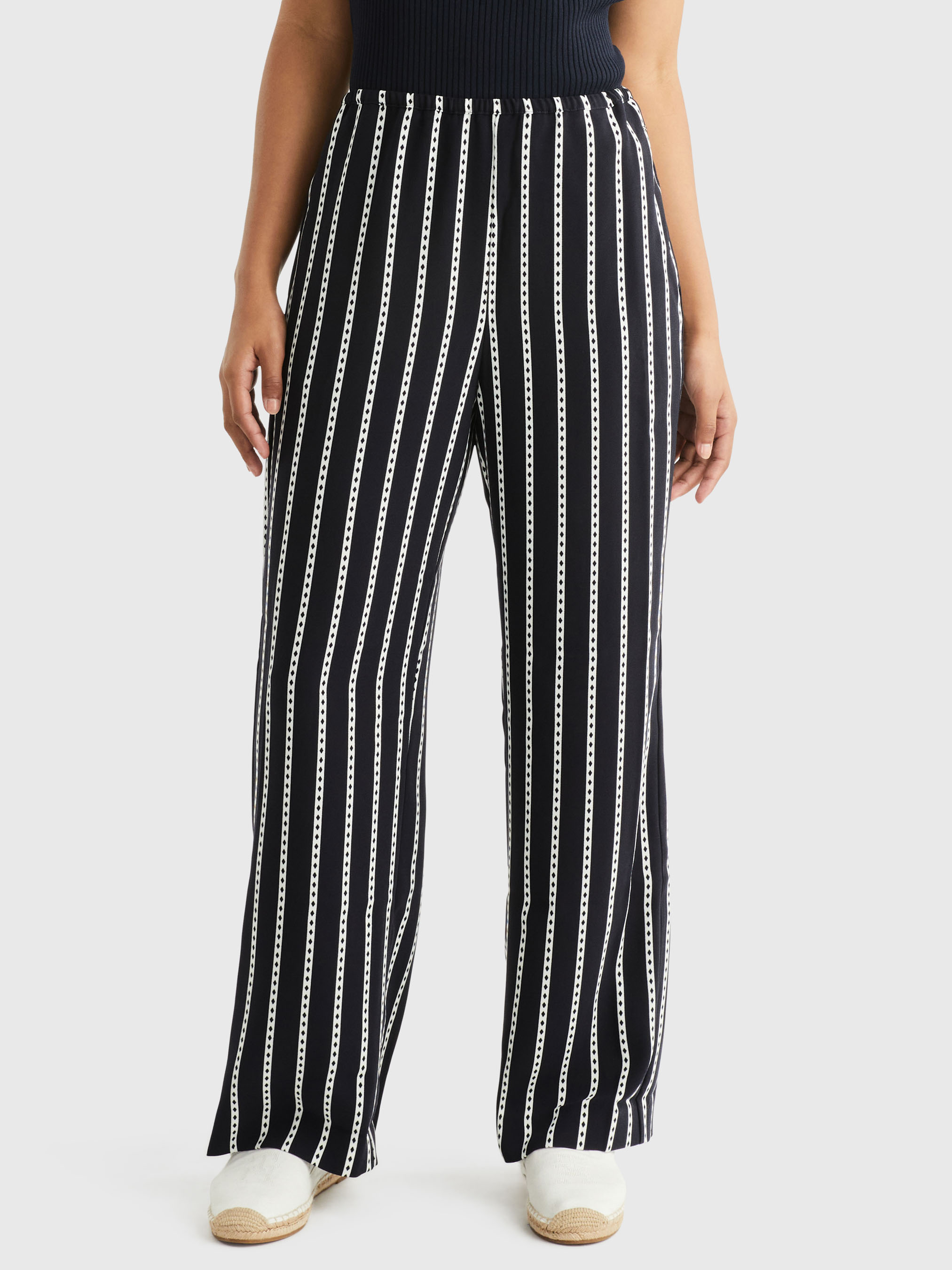 Tommy hilfiger sale striped pants