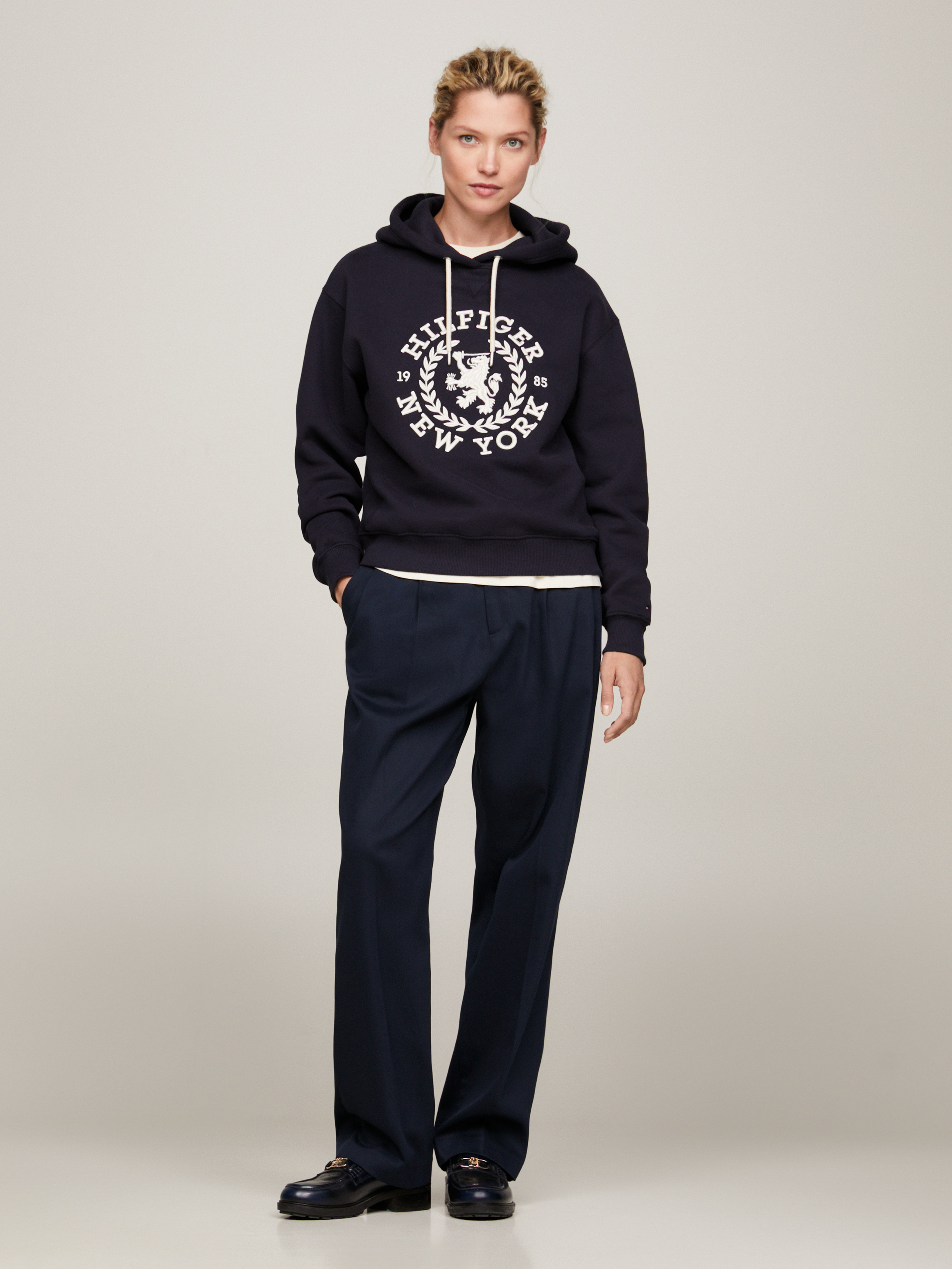  ★Unisex★ Relaxed Fit Monogram Logo Hoodie Calvin Klein Men's Relaxed Fit Monogram Logo Fleece Hoodie