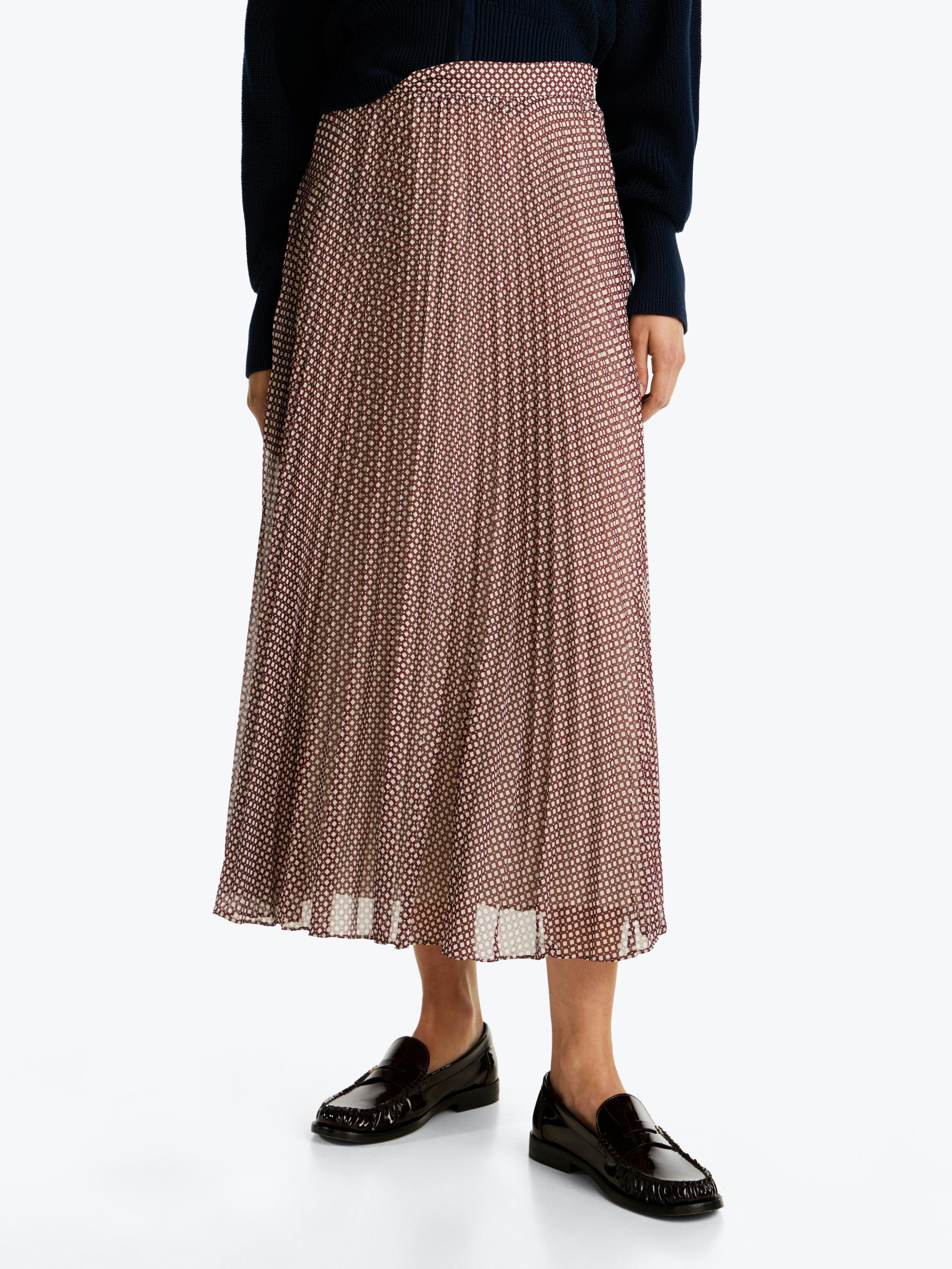 Pleated Maxi Skirt1