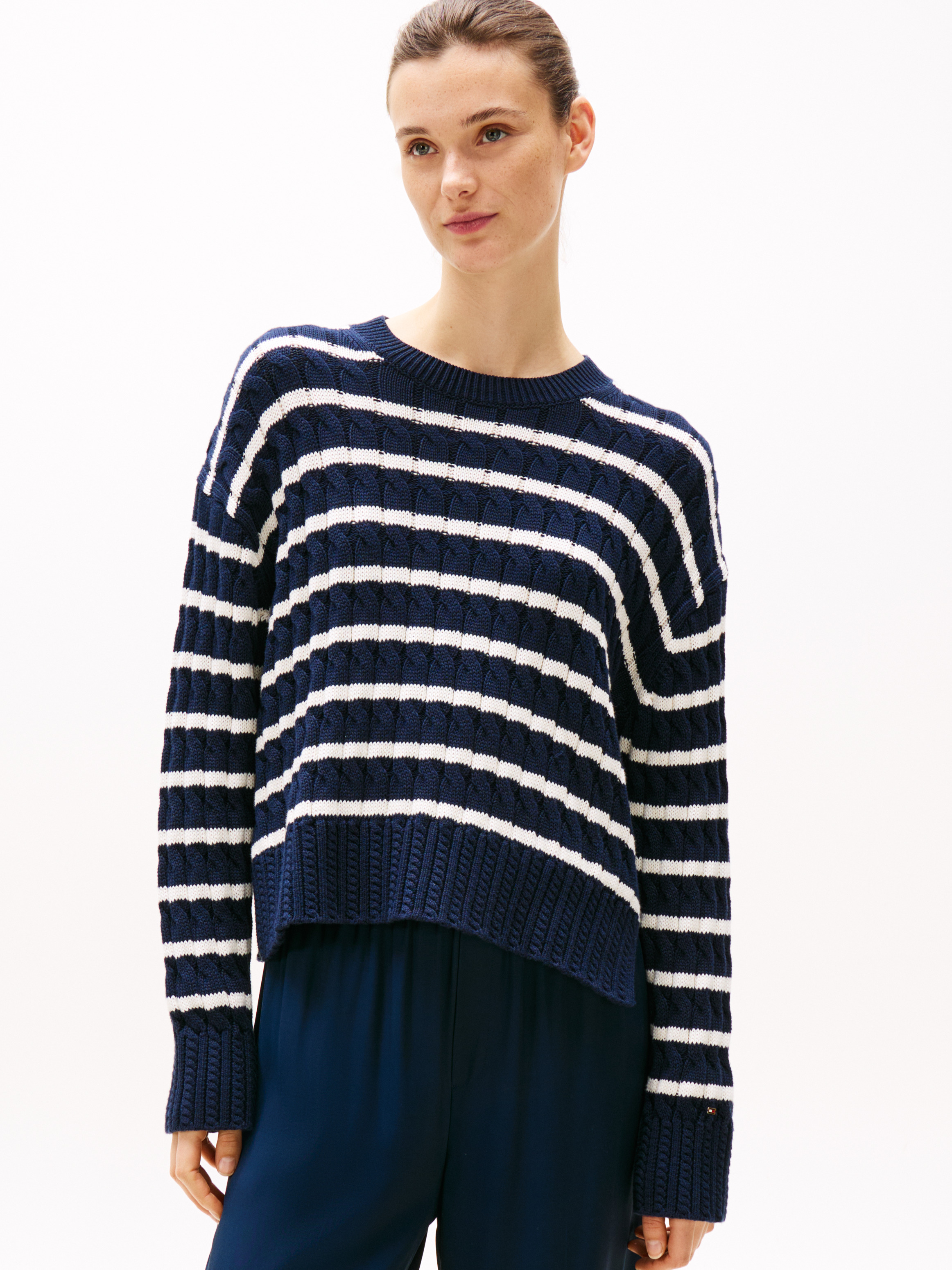 IVORY PETAL/DARK NIGHT NAVY STP