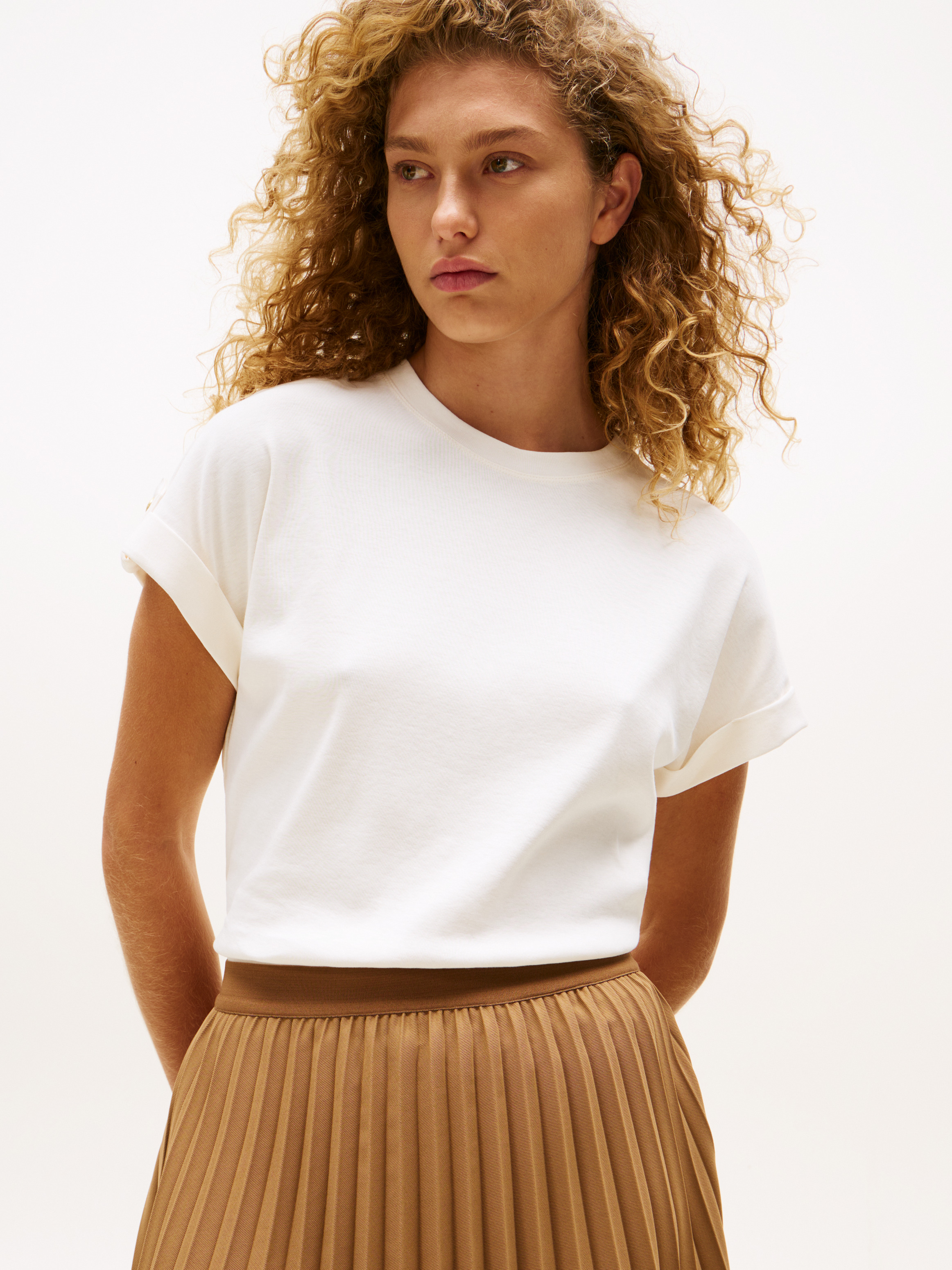 売れ筋商品|||トミー ヒルフィガー Tシャツ レディース トップス GOLD BUTTON TEE - Print T-shirt - ivory silk Tommy Hilfiger GOLD BUTTON TEE - Print T-shirt - hot coco