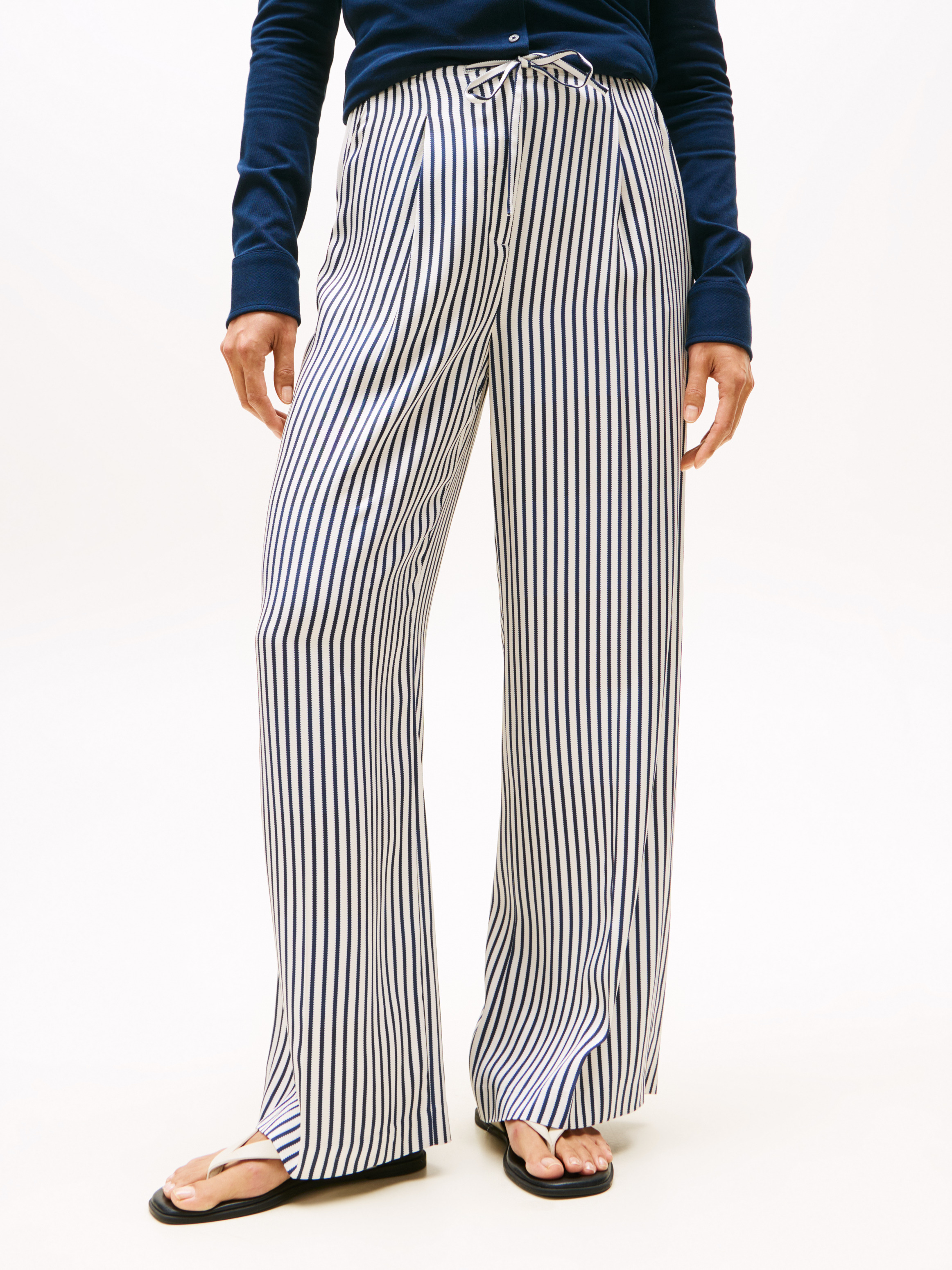 Twill Wide Leg Pant