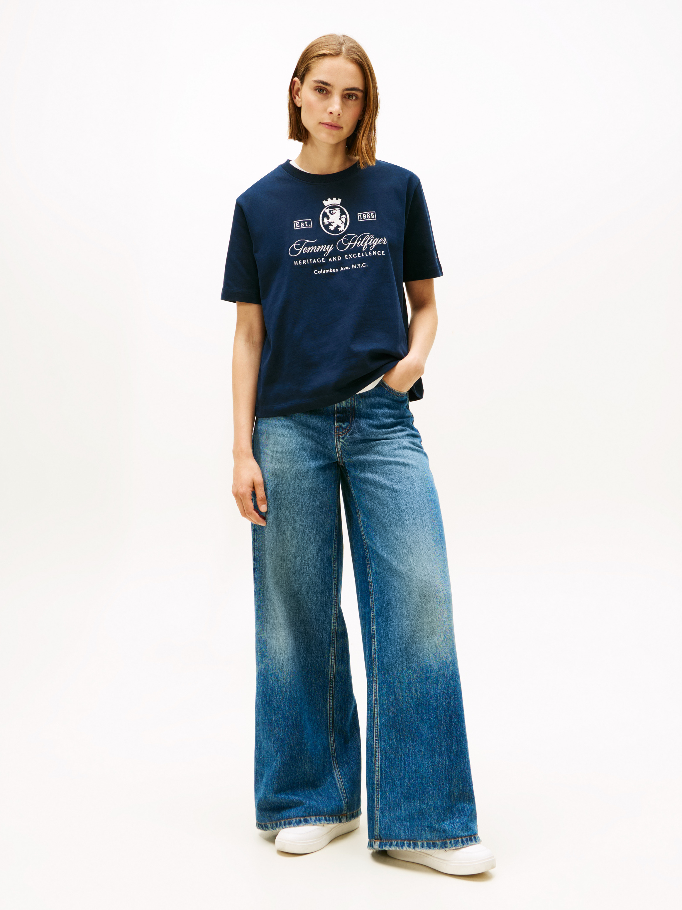 TH Crest Embroidery Relaxed T-Shirt | T-Shirts | Tommy Hilfiger