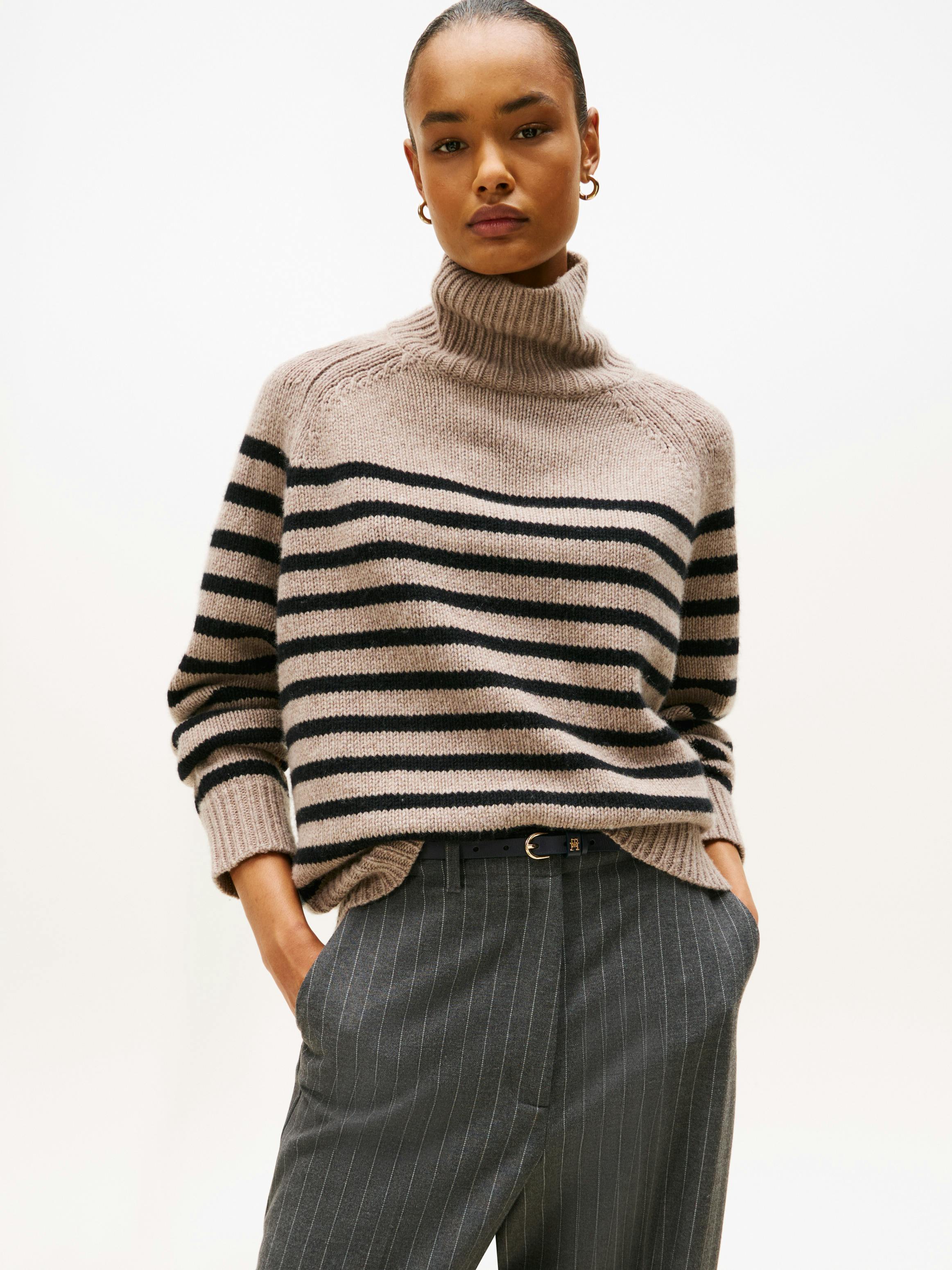 Relaxed Turtleneck Jumper With Cashmere | Knitwear | Tommy Hilfiger