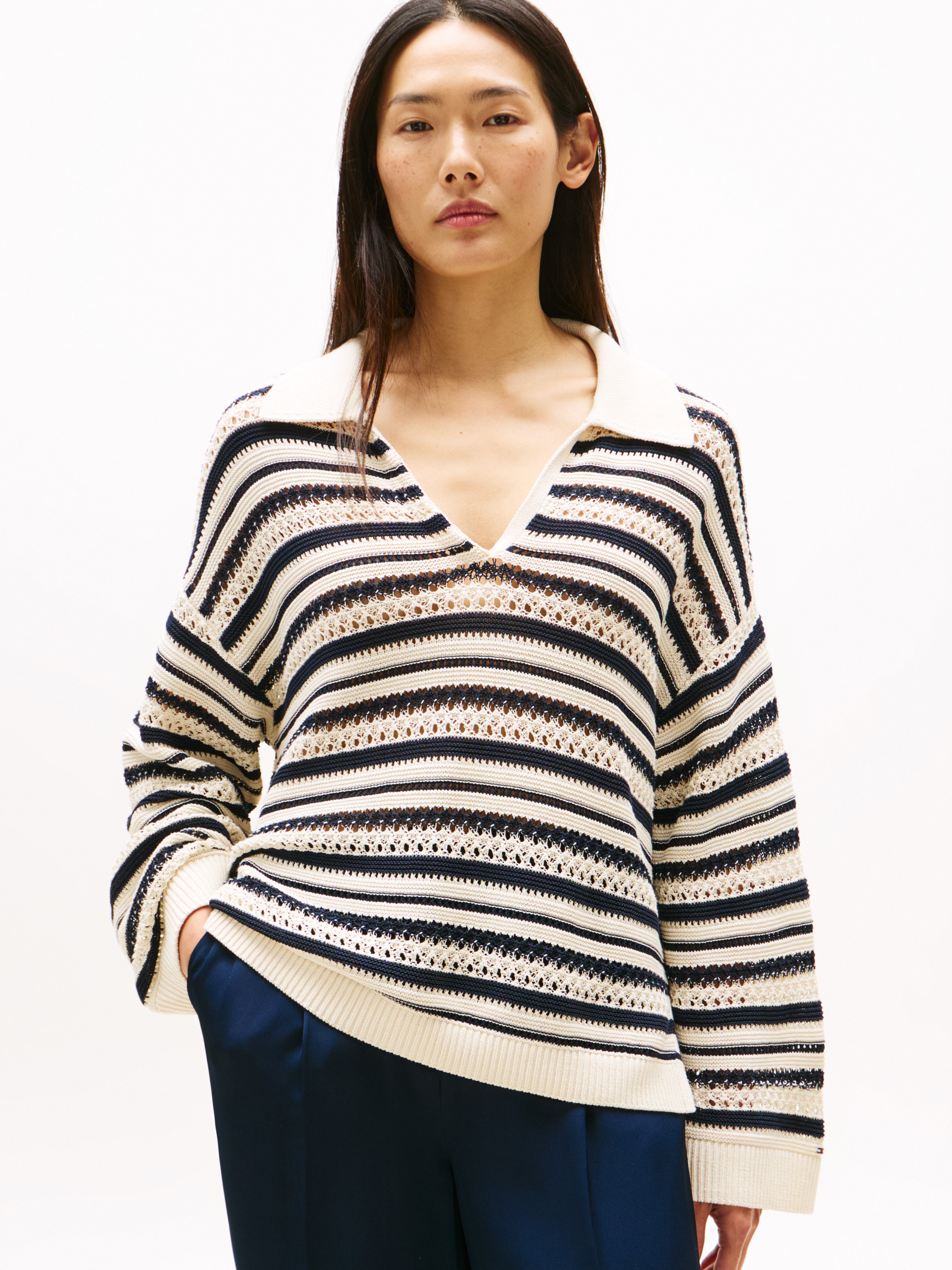 DESERT SAND DUNE/DARK NIGHT NAVY