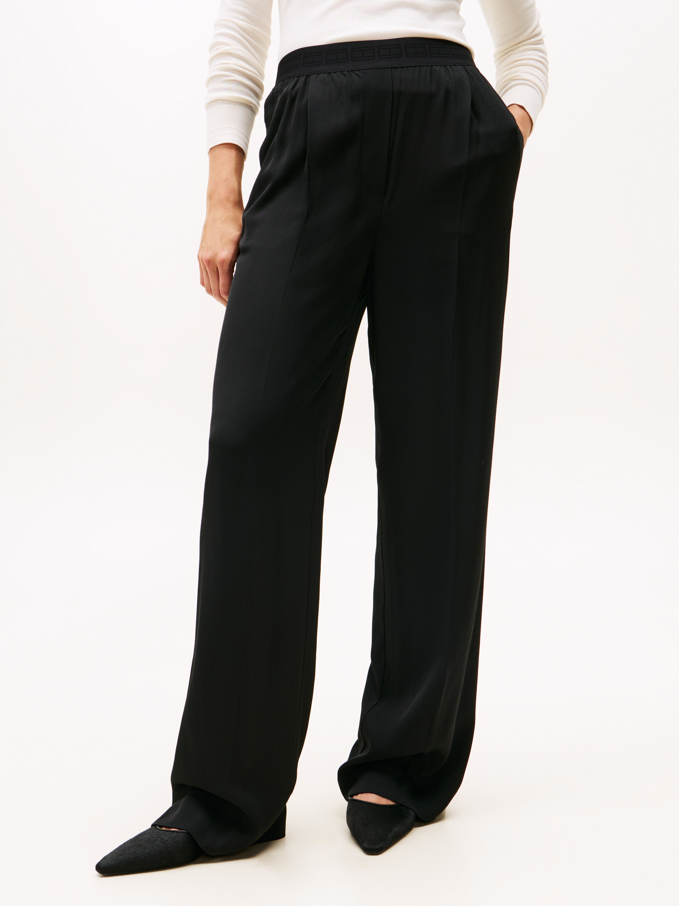 Wide Leg Oversized Fit Trousers