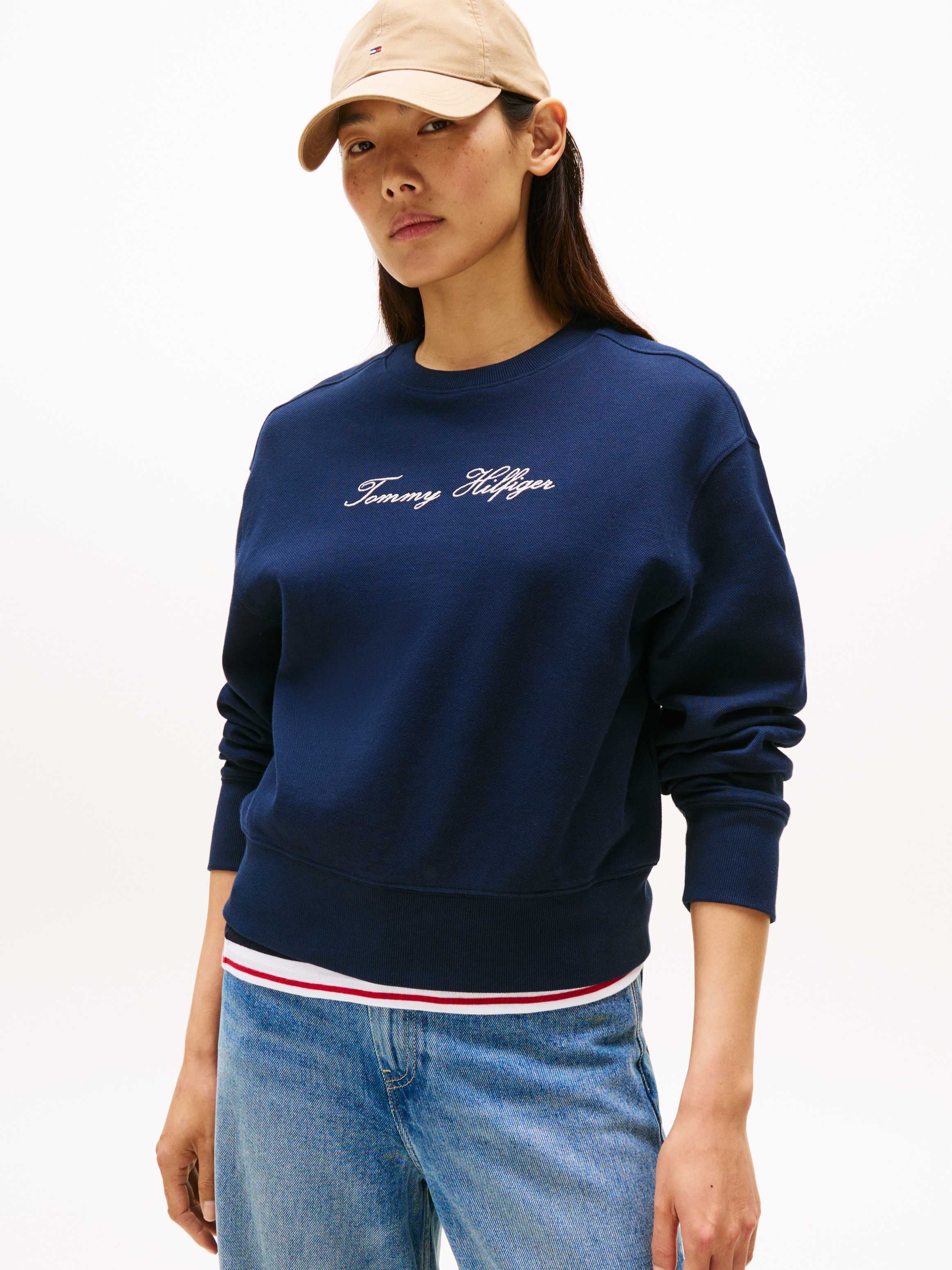Logo Embroidery Pique Crew Neck Sweatshirt