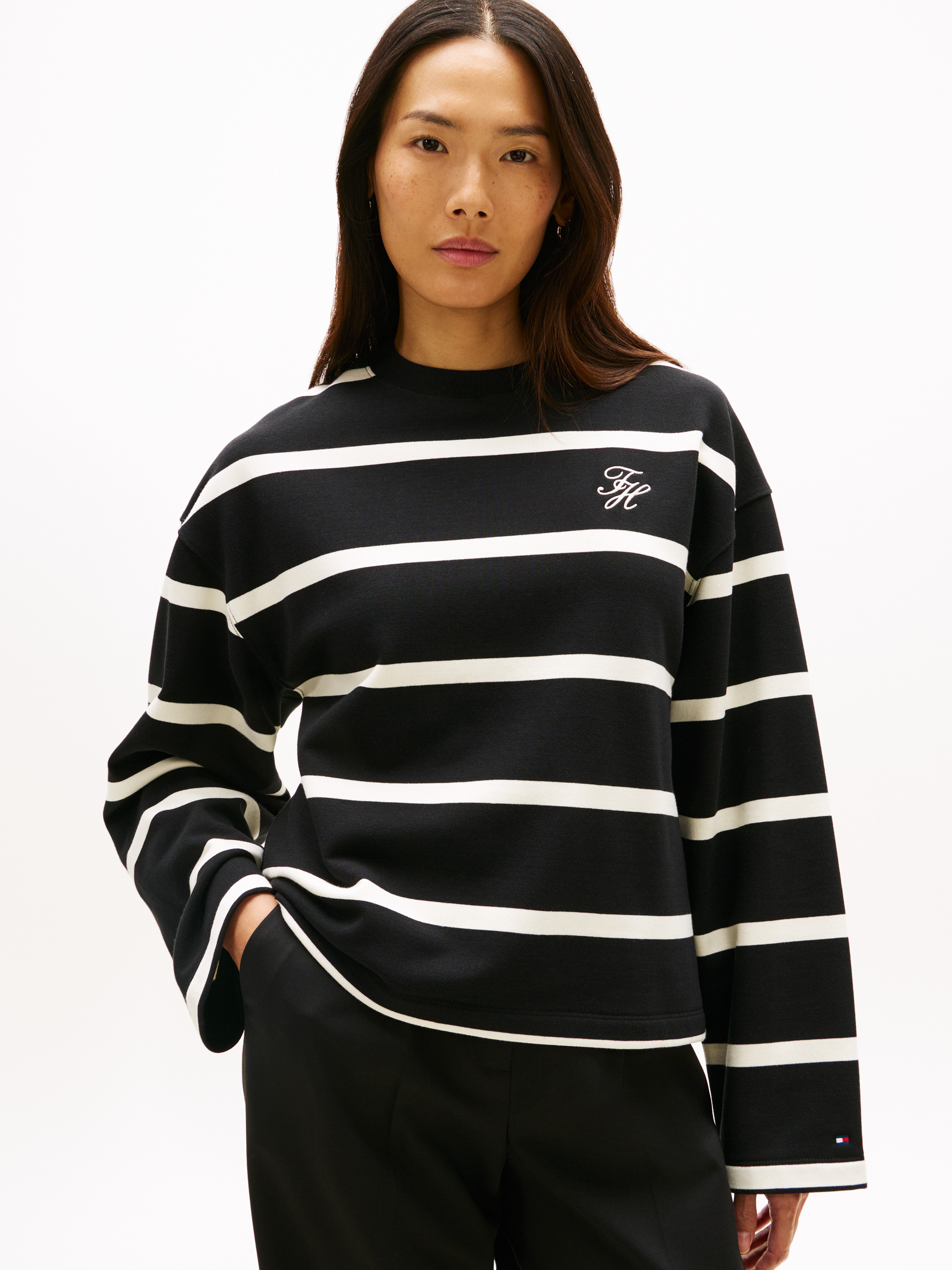 Logo Embroidery Terry Crew Neck Sweatshirt