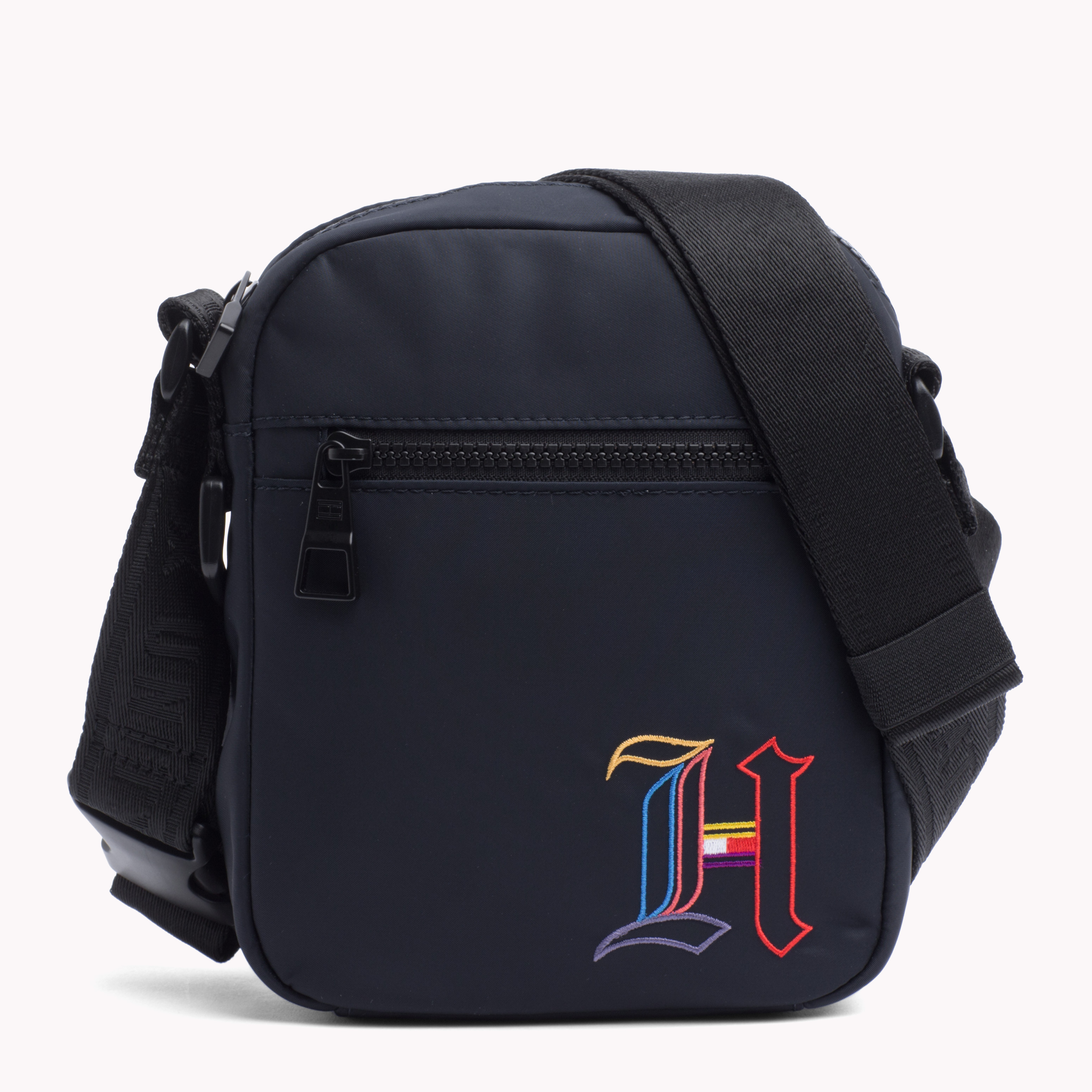 Tommy hilfiger lewis store hamilton bag